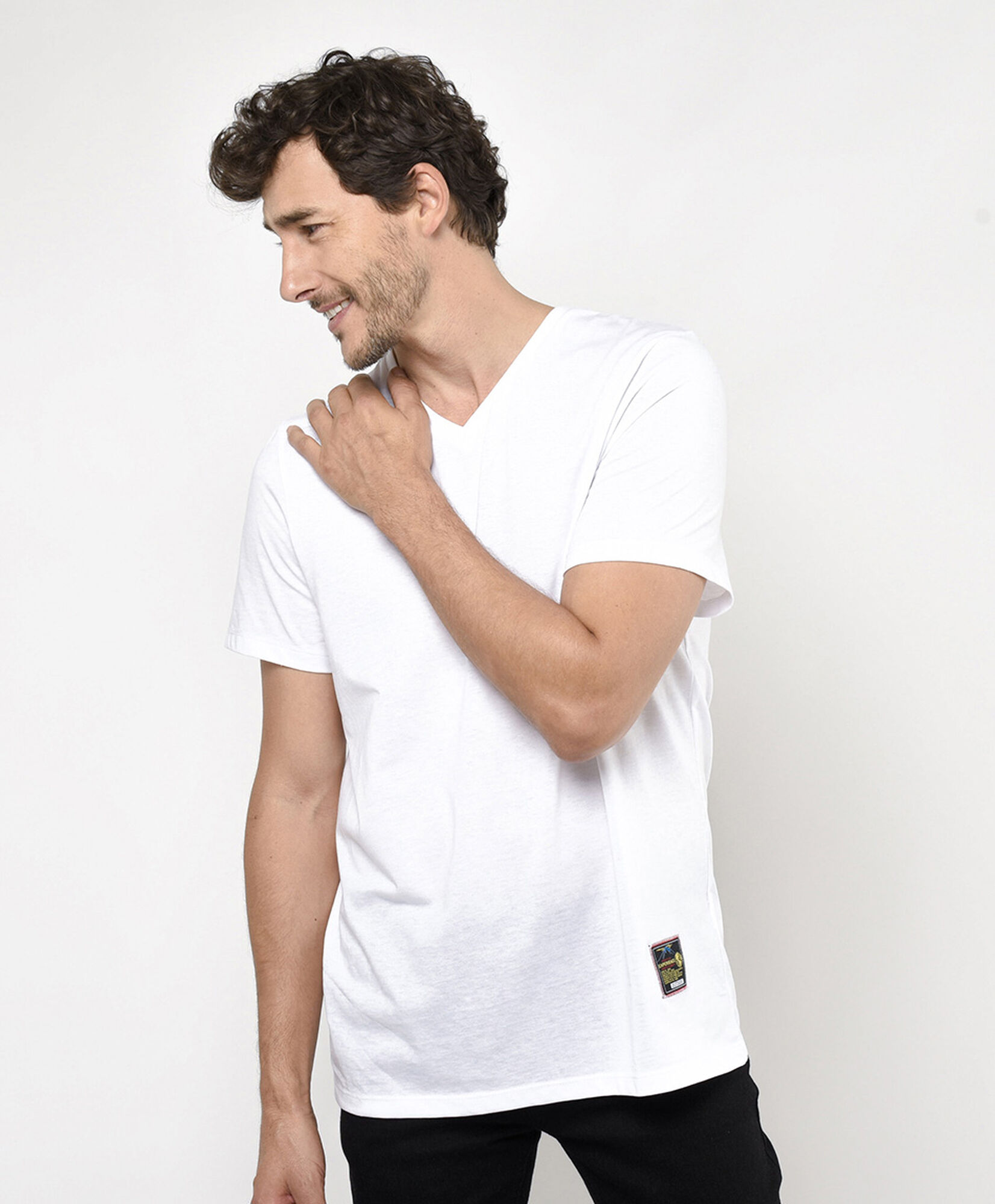 Polera hombre básica cuello v Polera hombre básica cuello v
