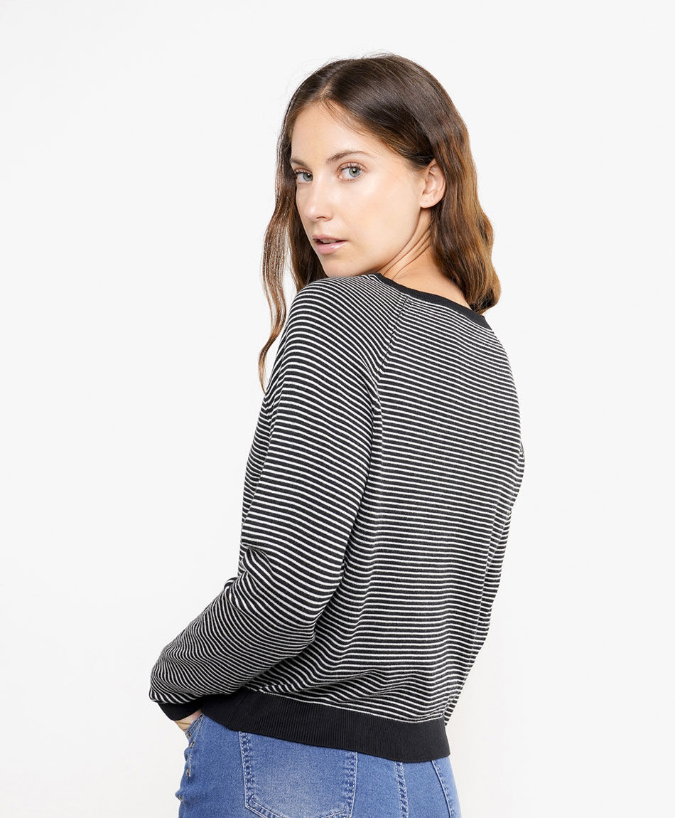 Sweater mujer cuello redondo lineas