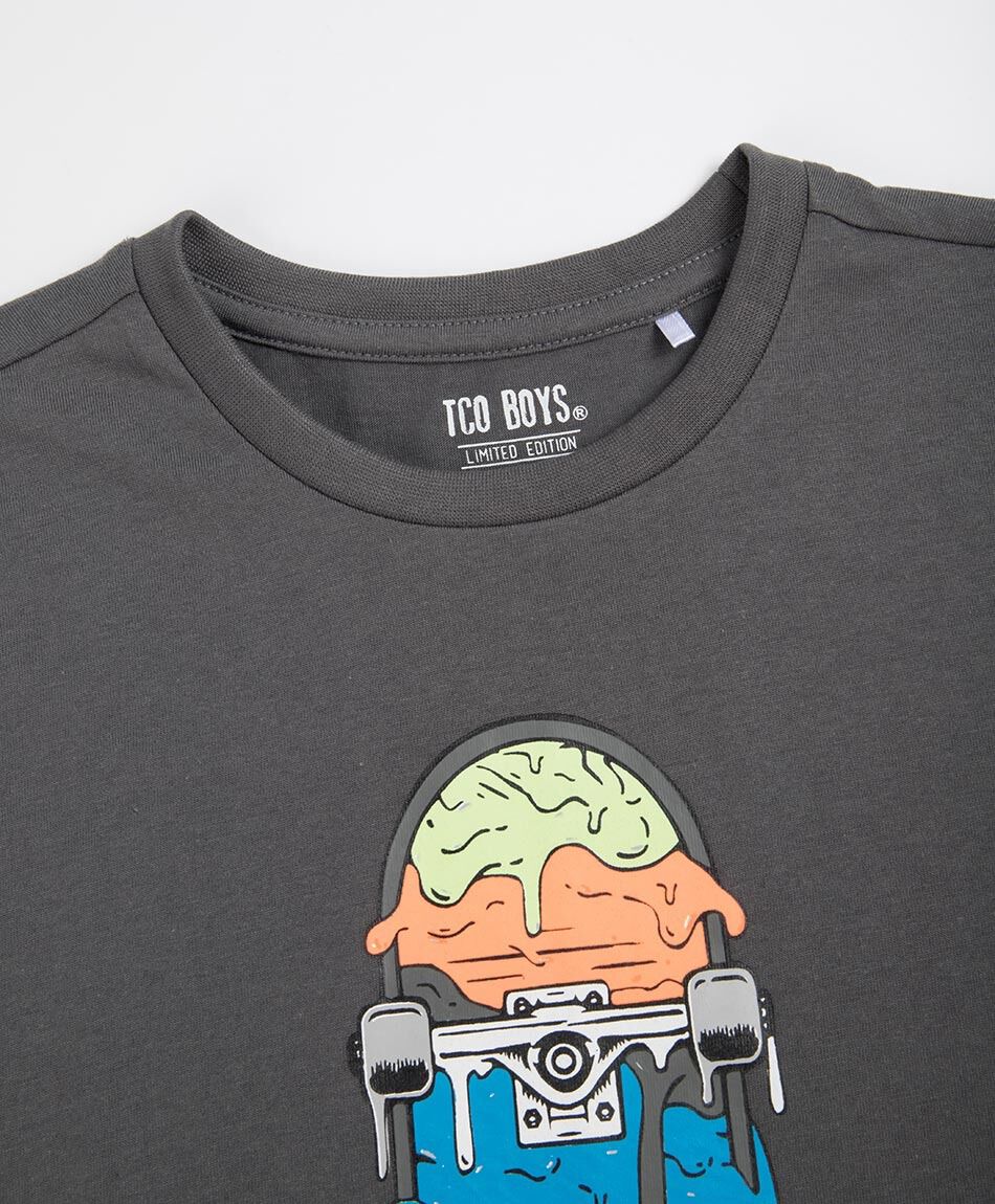 Polera ni&ntilde;o melt skate