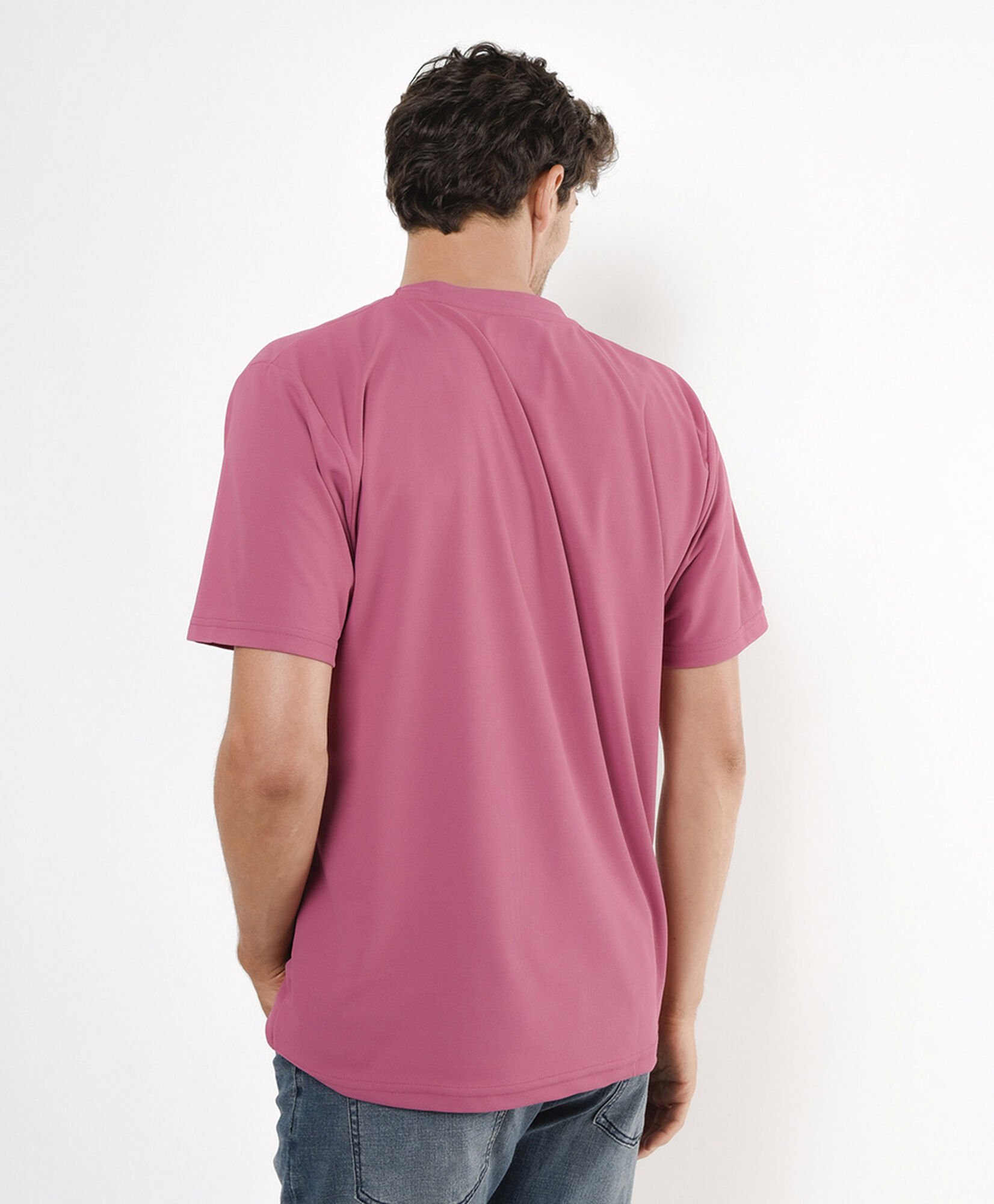 Polera hombre dry fit estampada Polera hombre dry fit estampada