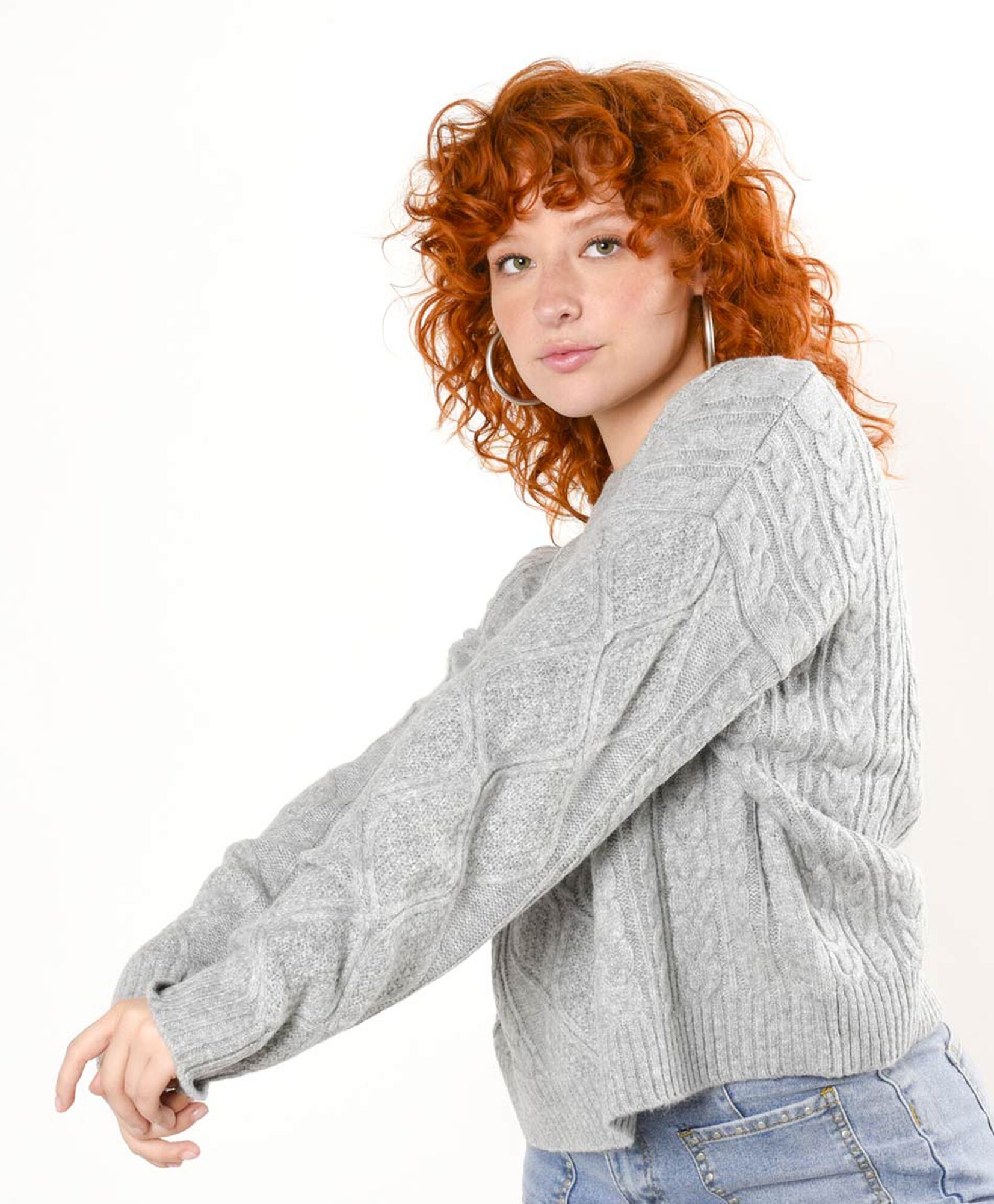 Sweater mujer trenzado corto Sweater mujer trenzado corto