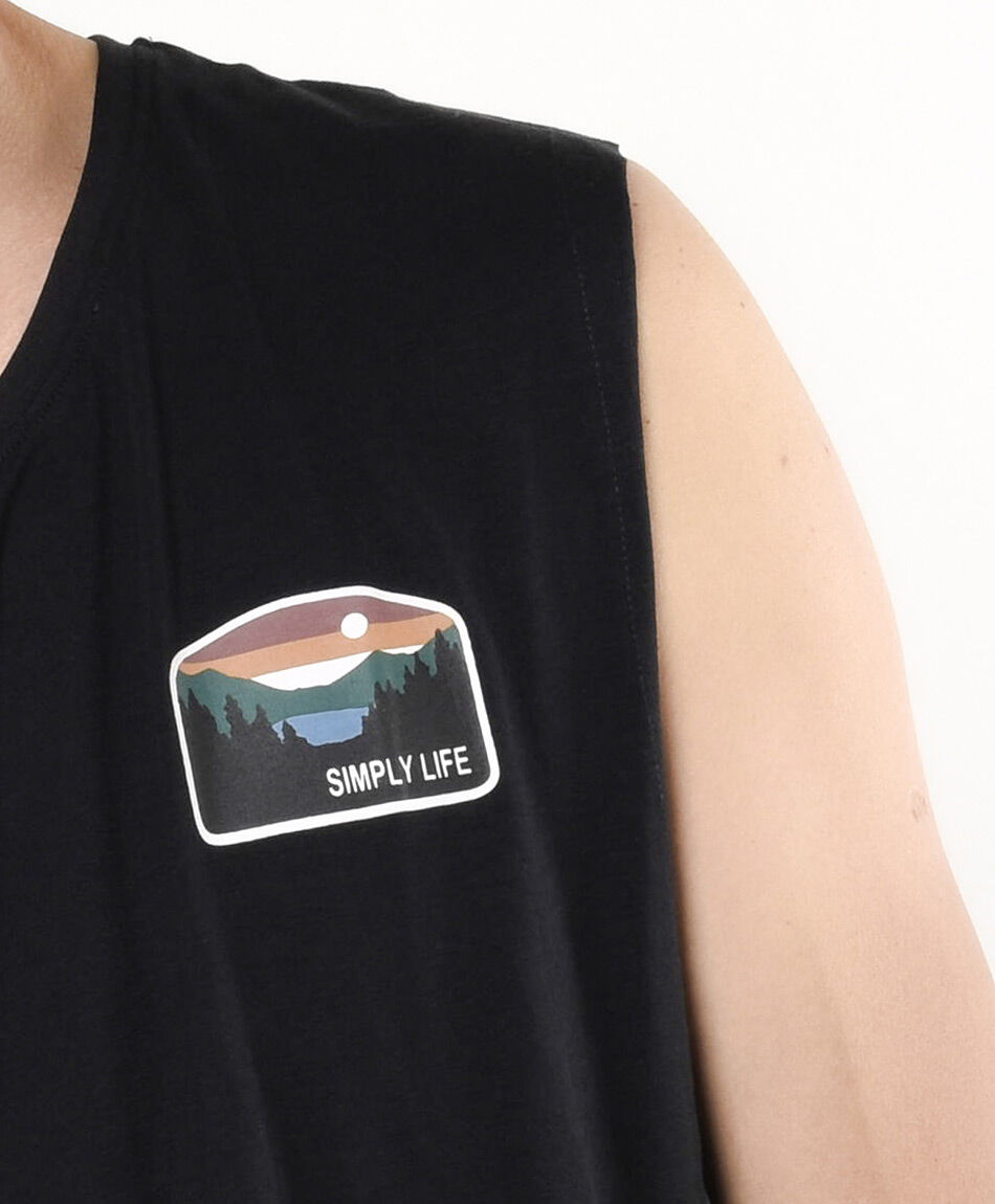 Polera hombre doble estampado paisaje sin mangas