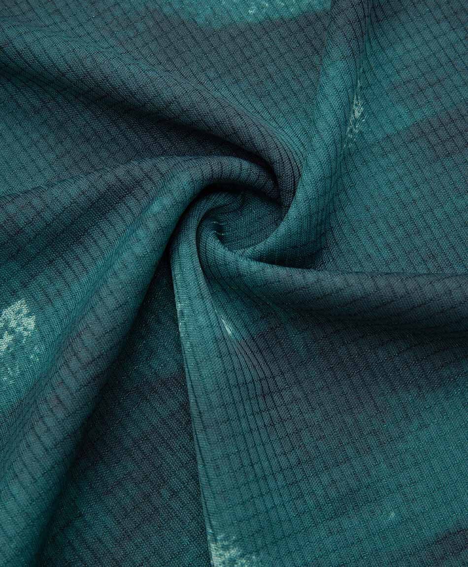 Polera deportiva hombre contraste green