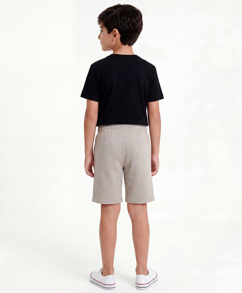 Short ni&ntilde;o parche