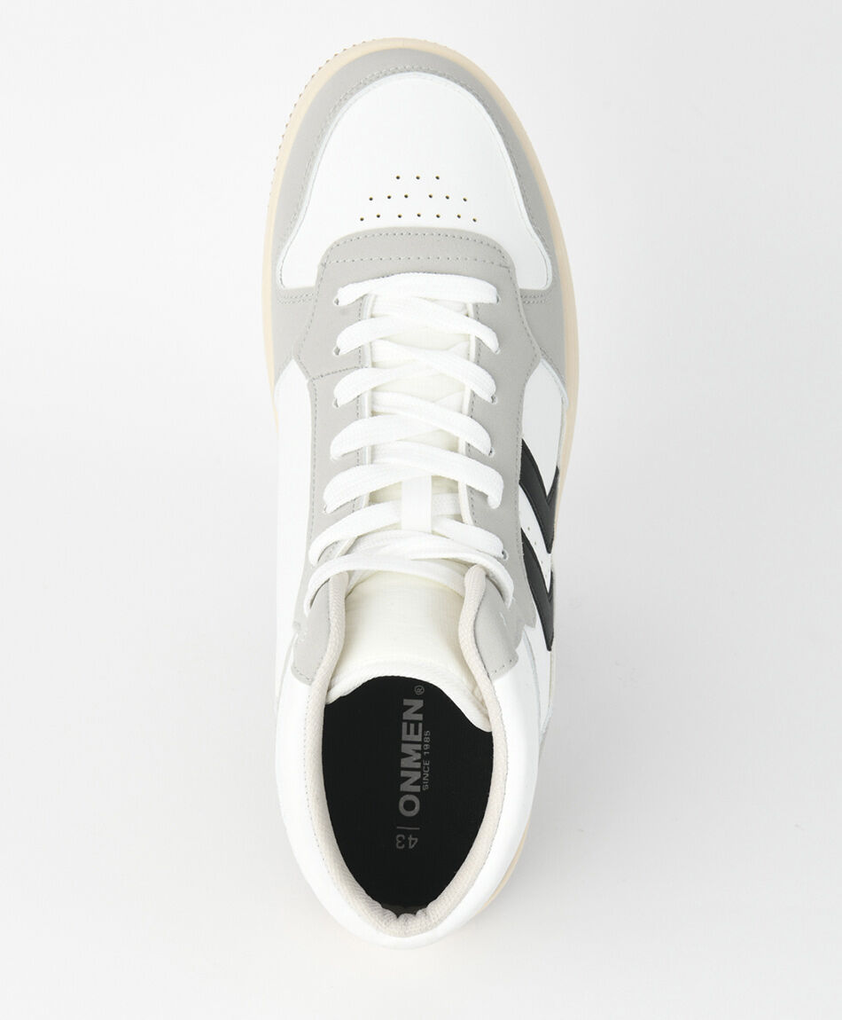 Zapatilla hombre tricolor