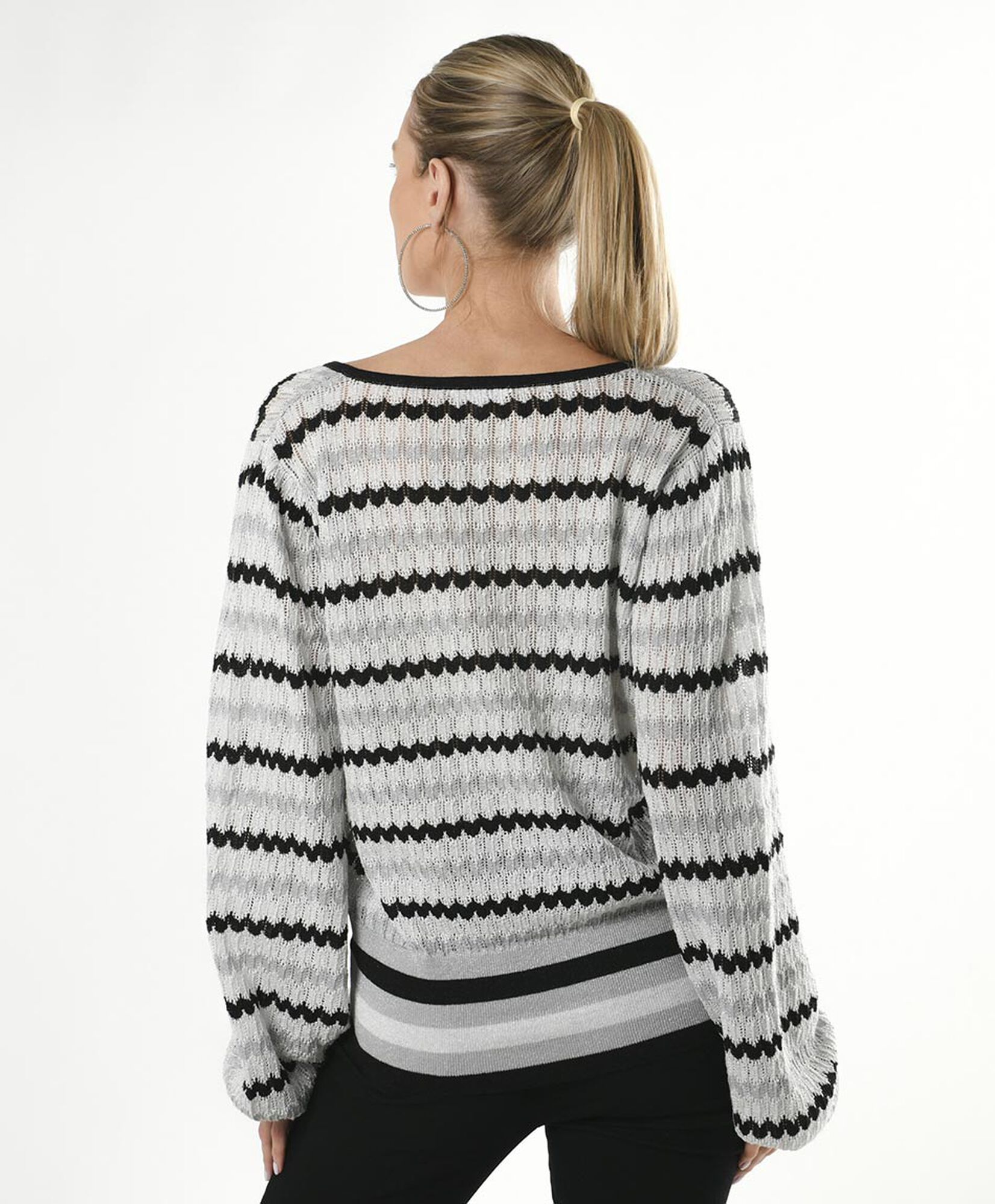 Sweater mujer líneas brillos Sweater mujer líneas brillos