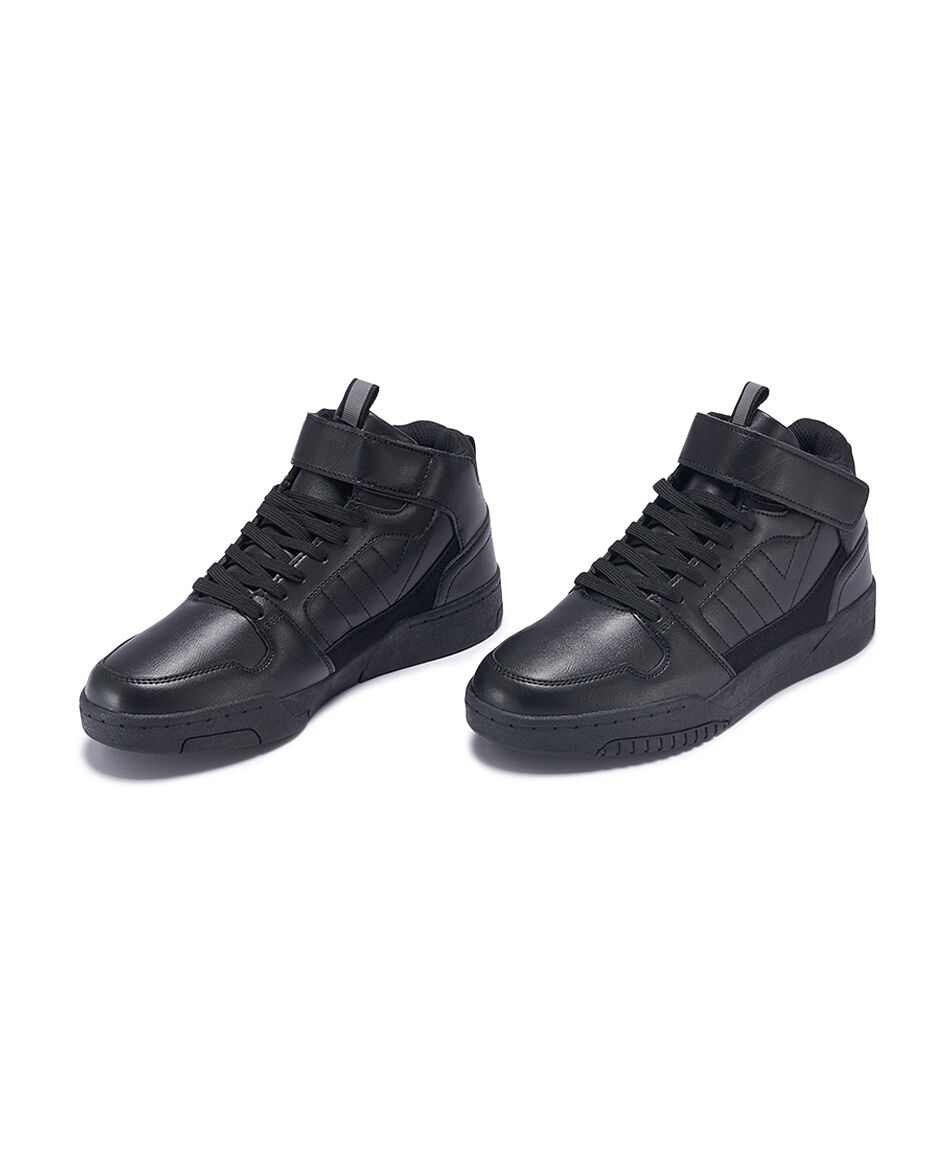 Zapatilla escolar (39 a 43) ca&ntilde;a alta