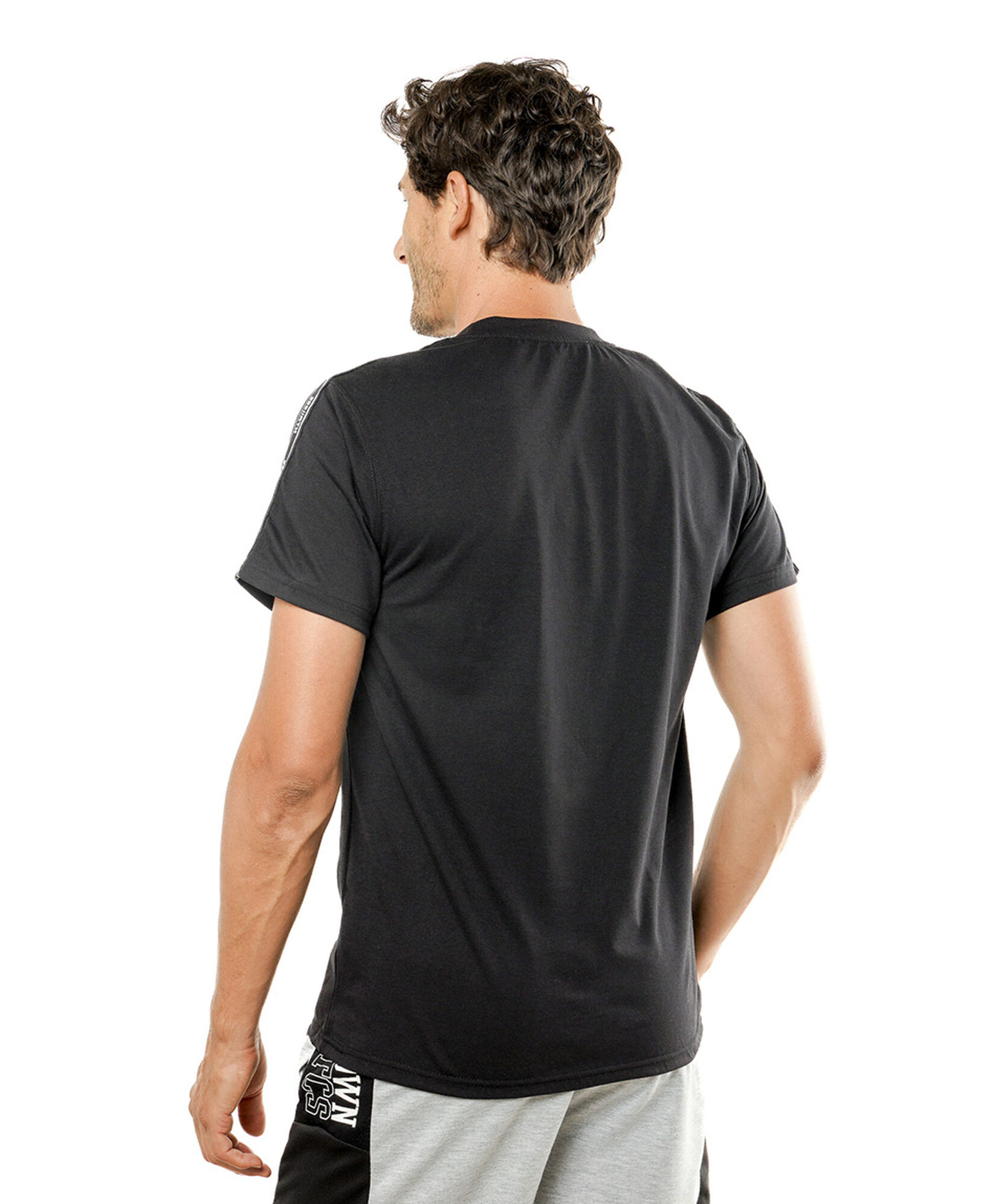 Polera deportiva hombre football club Polera deportiva hombre football club