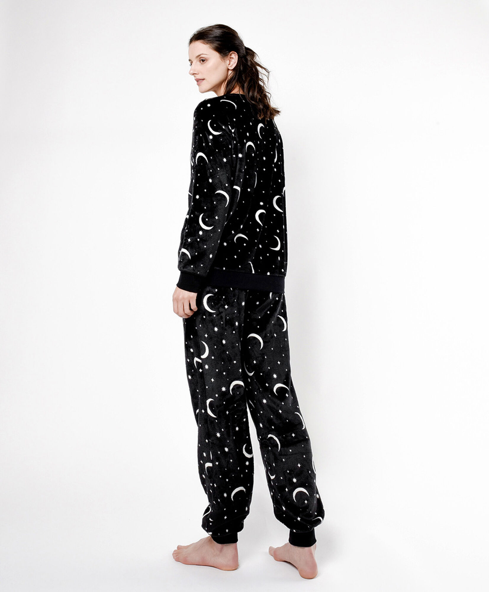 Pijama mujer polar lunas y estrellas Pijama mujer polar lunas y estrellas
