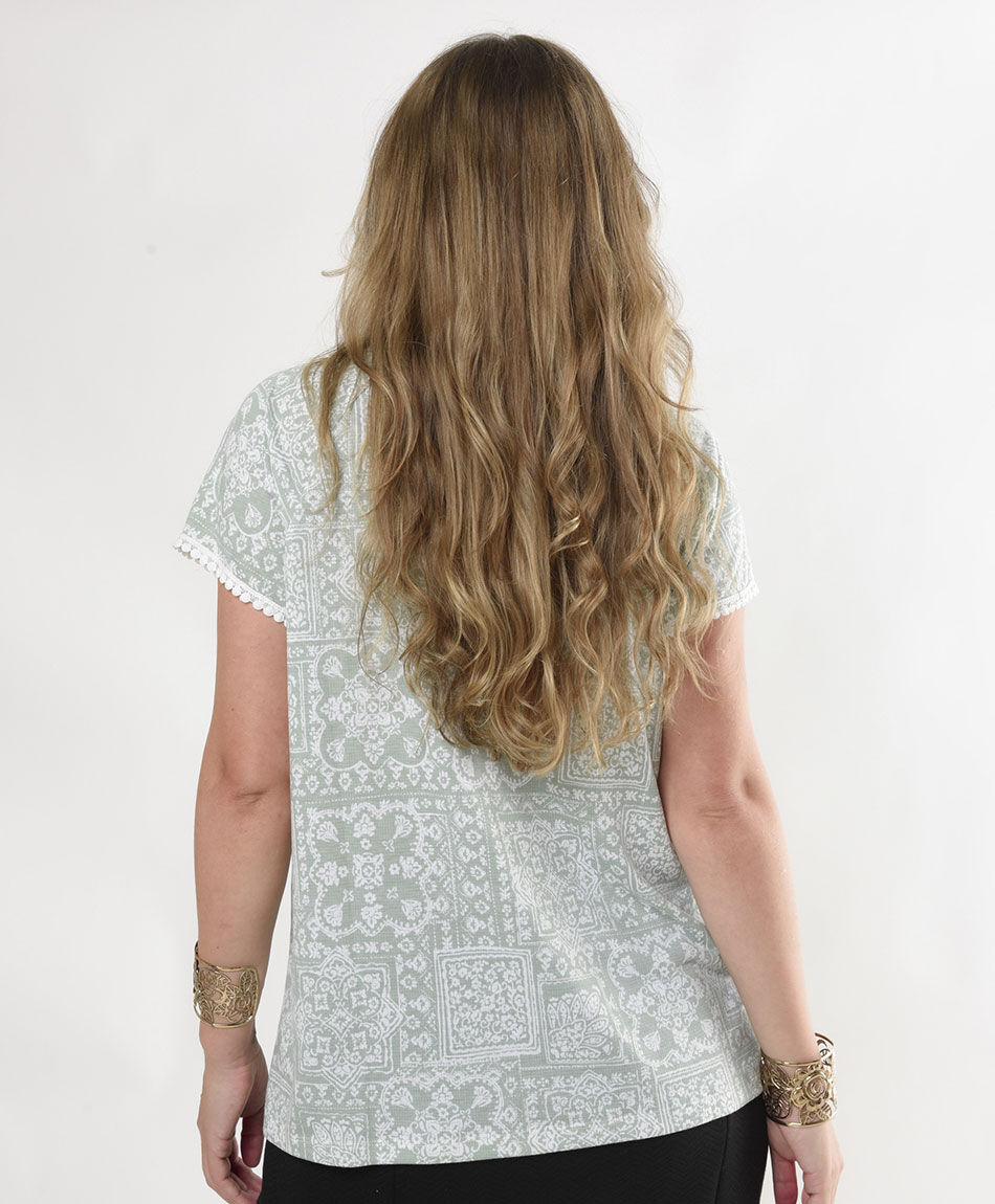 Polera mujer texturizada bicolor oversize