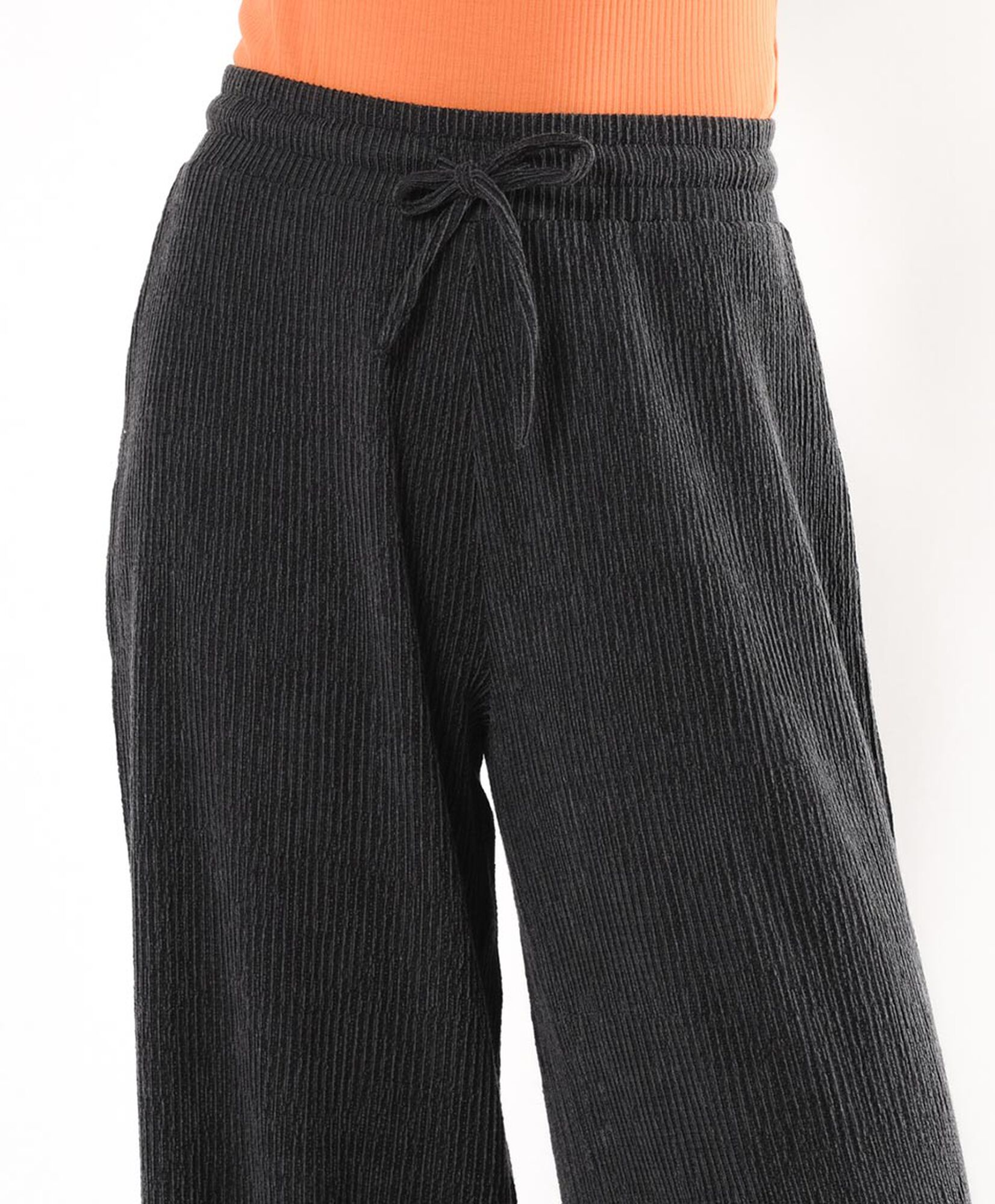 Pantalón mujer acanalado Pantalón mujer acanalado