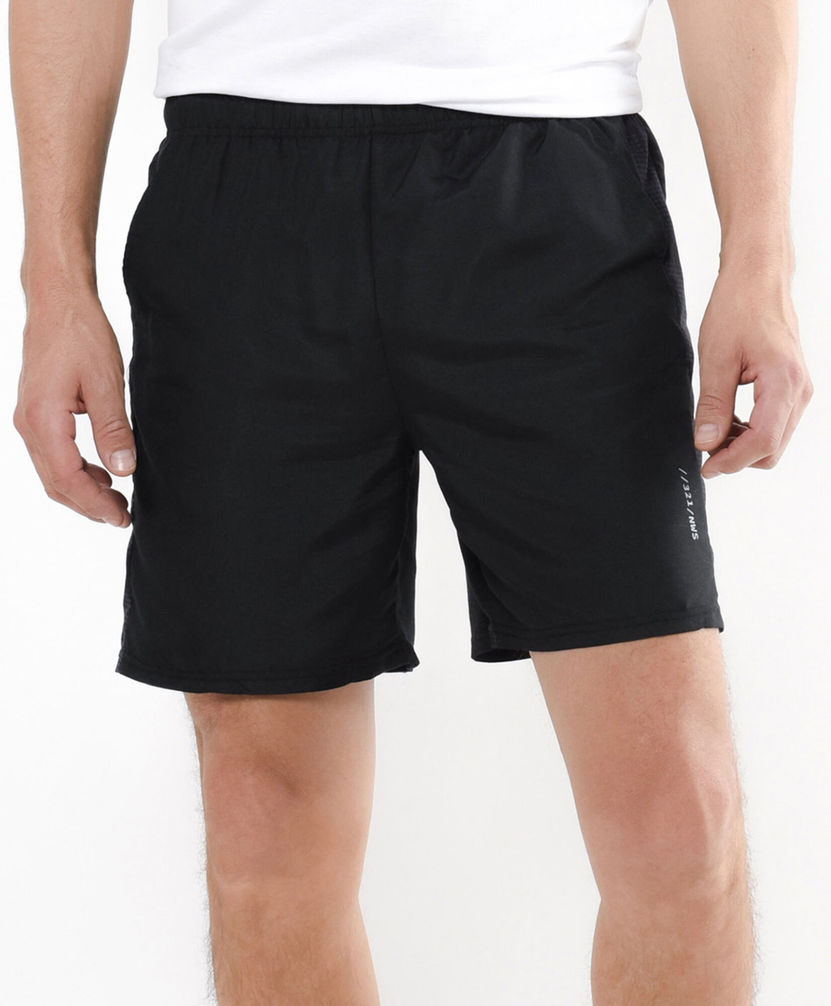 Short deportivo hombre liso negro Short deportivo hombre liso negro