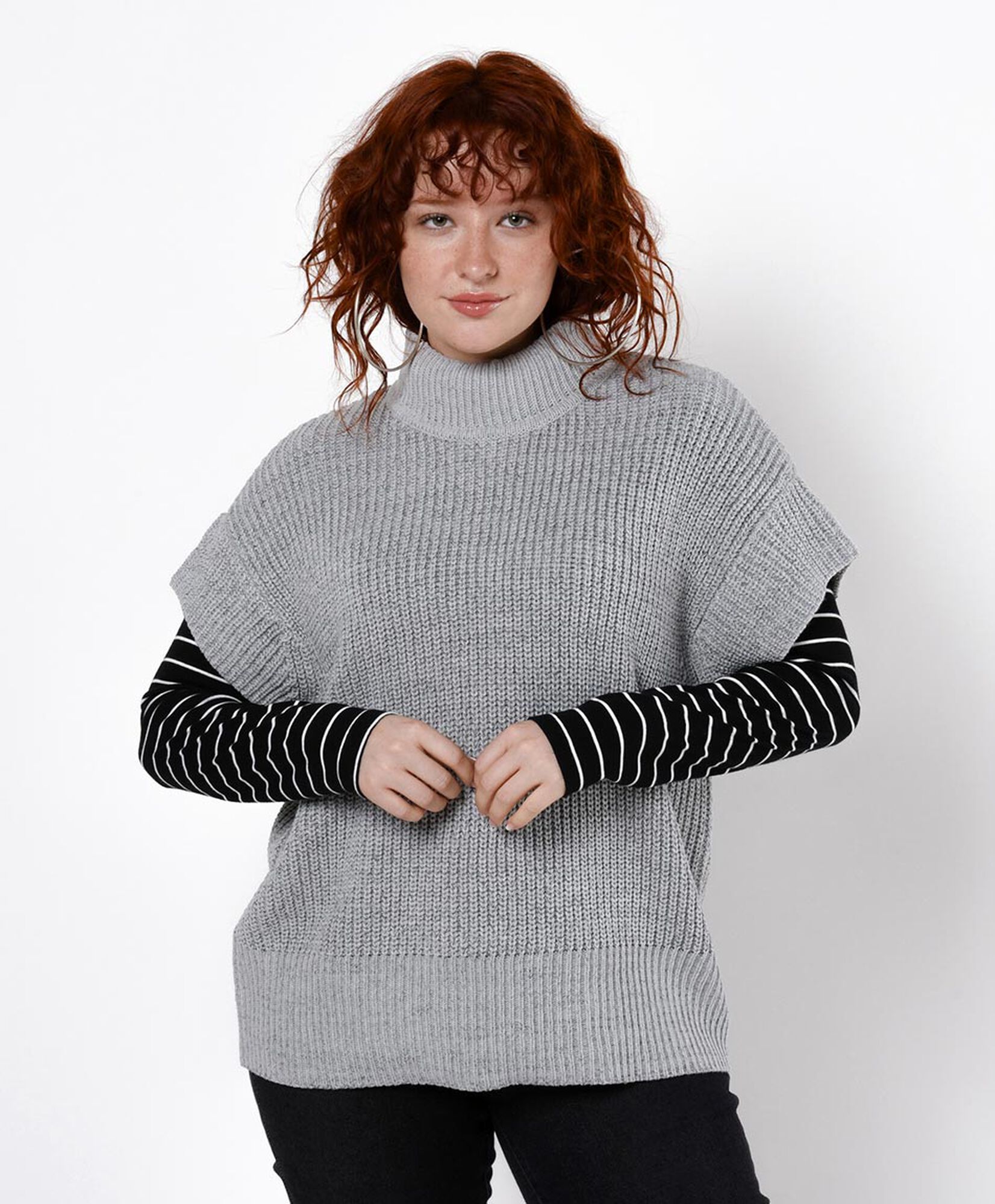Sweater mujer oversize manga corta Sweater mujer oversize manga corta