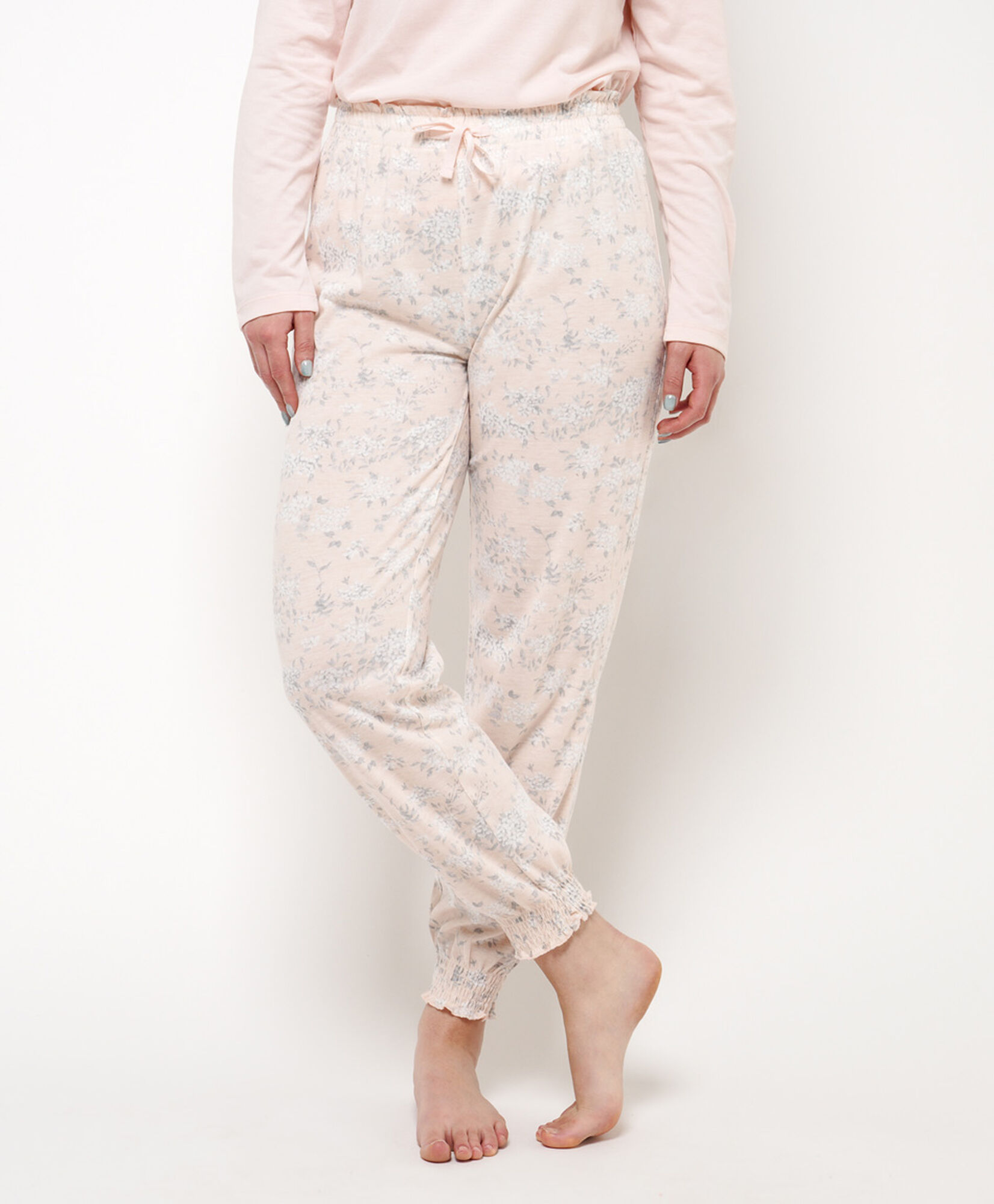 Pijama mujer detalles pink Pijama mujer detalles pink
