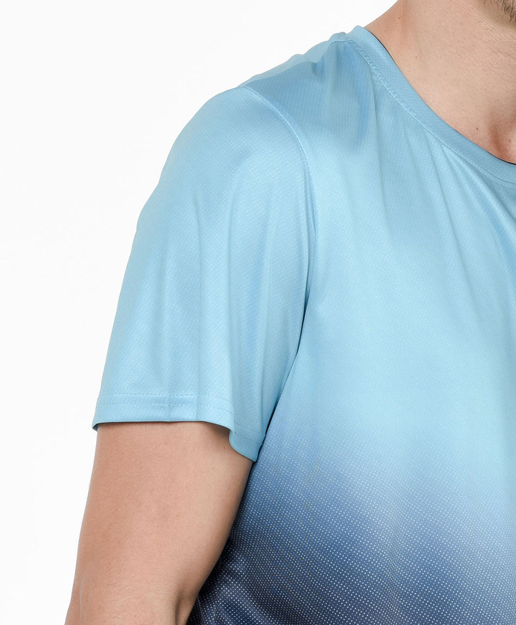 Polera deportiva hombre degradé Polera deportiva hombre degradé