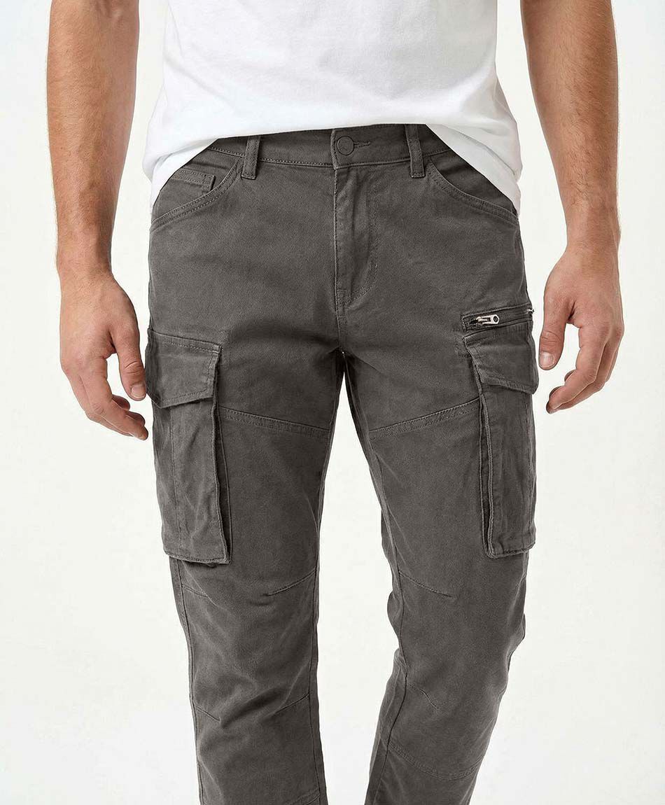 Jeans hombre cargo style