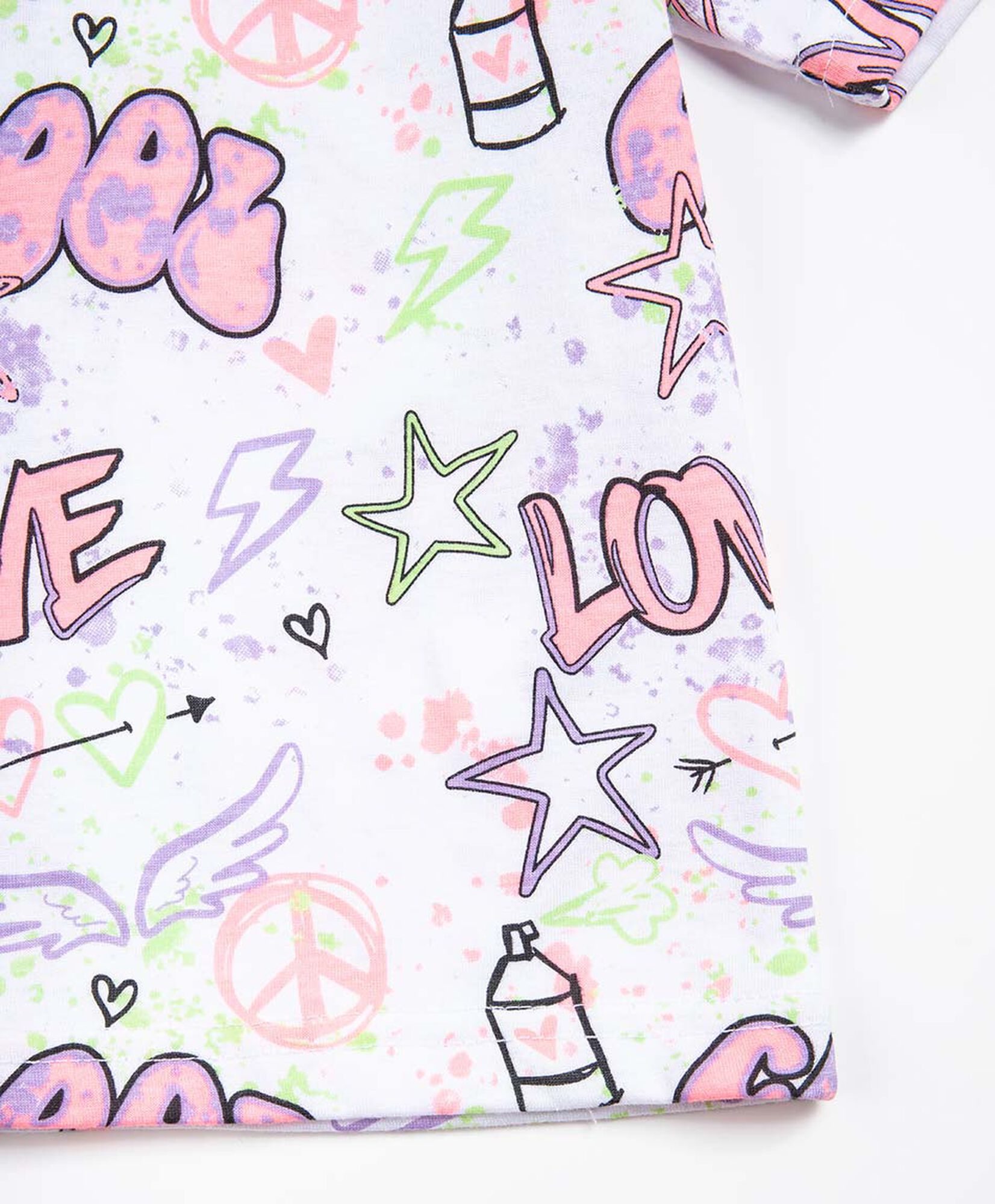 Polera niña graffiti Polera niña graffiti