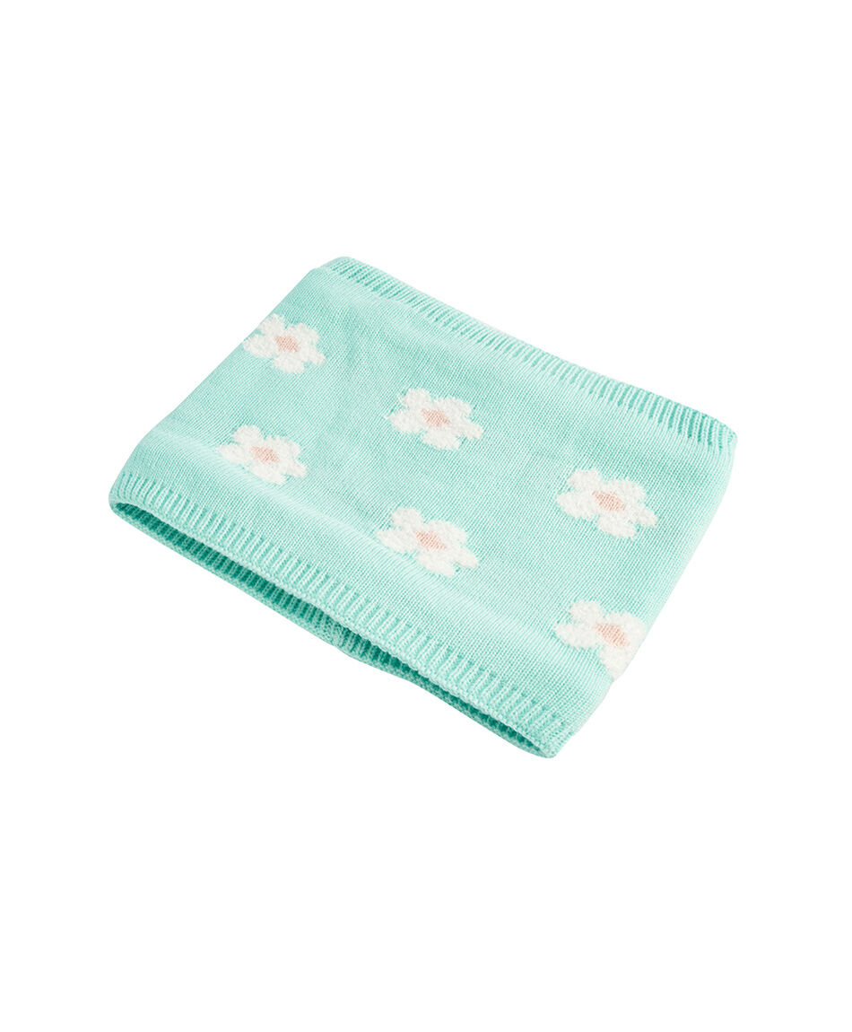 Cuello infantil floreado