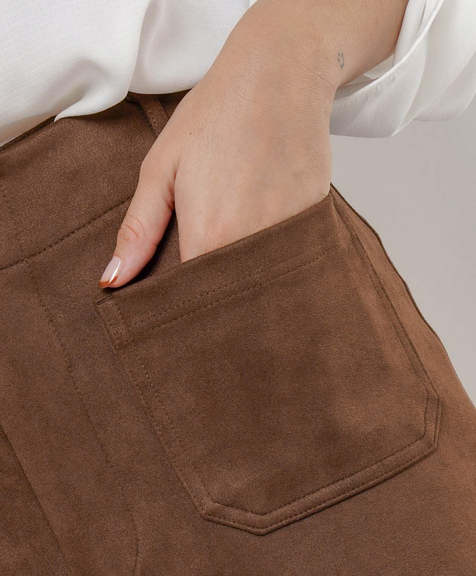 Pantal&oacute;n mujer color caf&eacute; recto