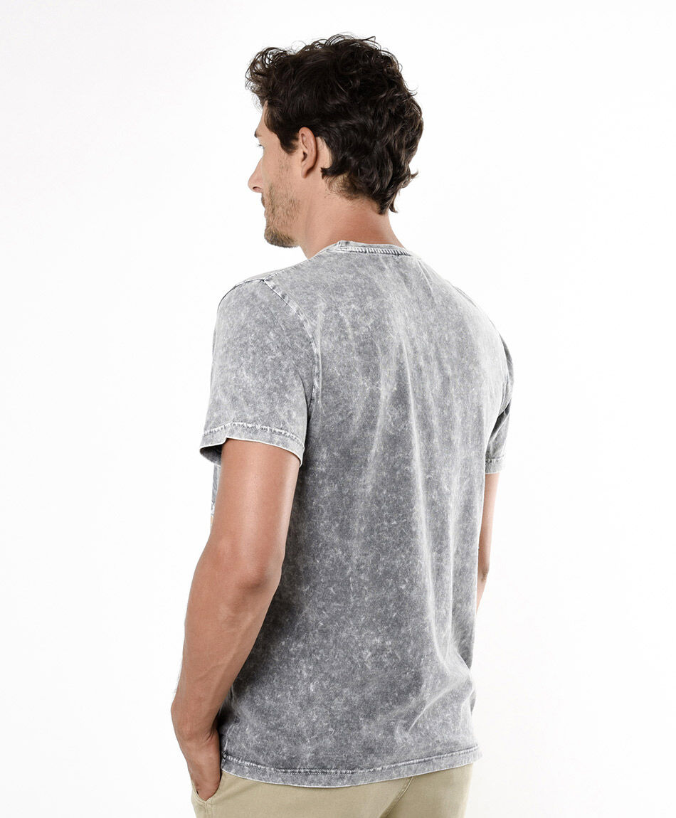 Polera hombre estampado &aacute;guila