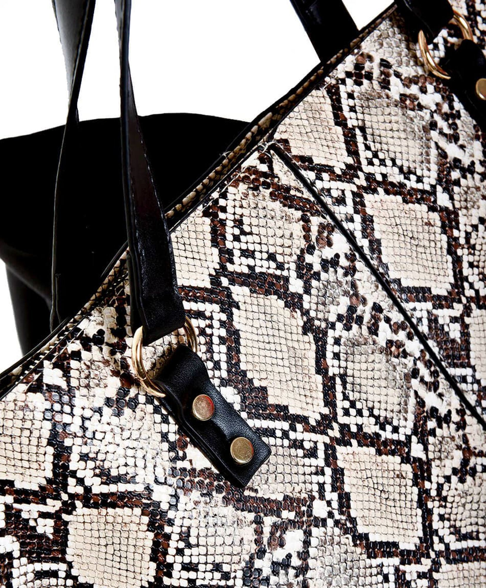 Bolso snake tachas Bolso snake tachas