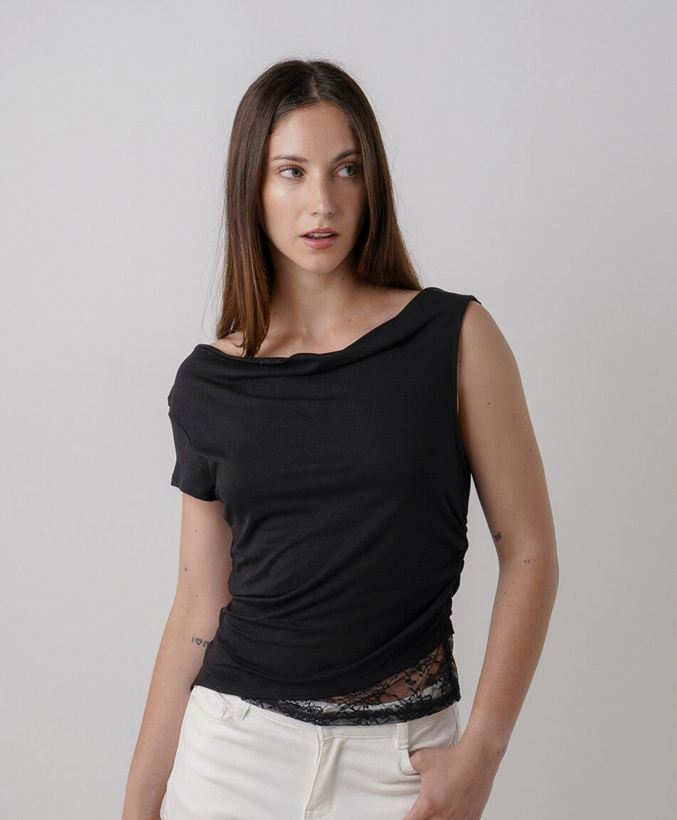 Polera mujer doble encaje