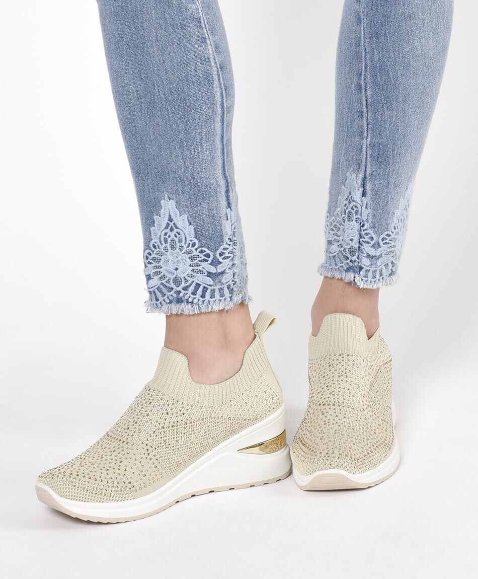 Zapatilla mujer brillos plataforma