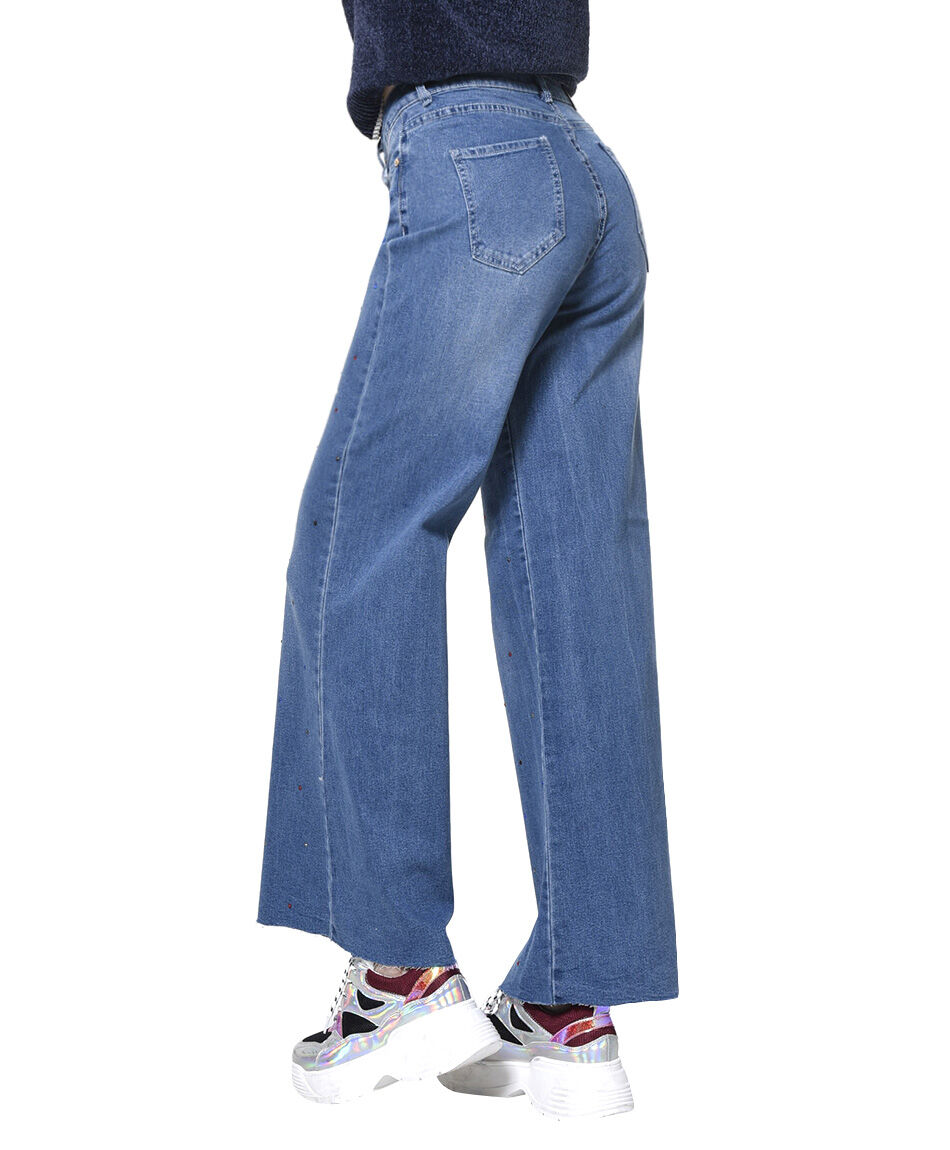 Jeans aplicacion piedras