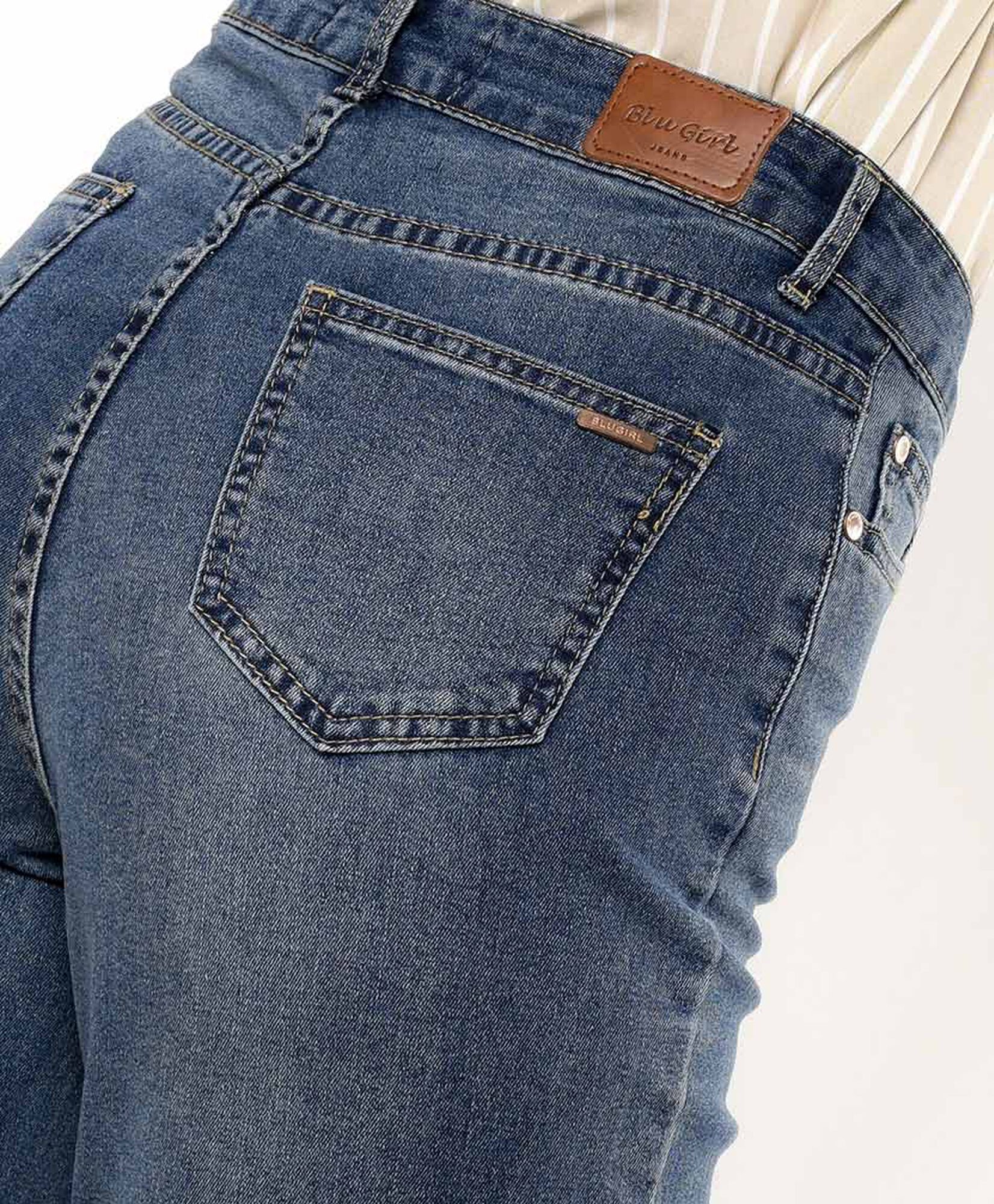 Jeans mujer patch flare Jeans mujer patch flare