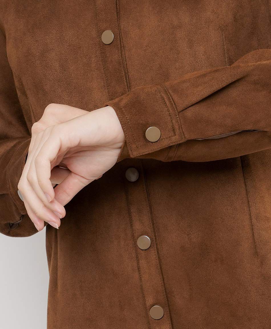 Chaqueta mujer textura aterciopelada caf&eacute;