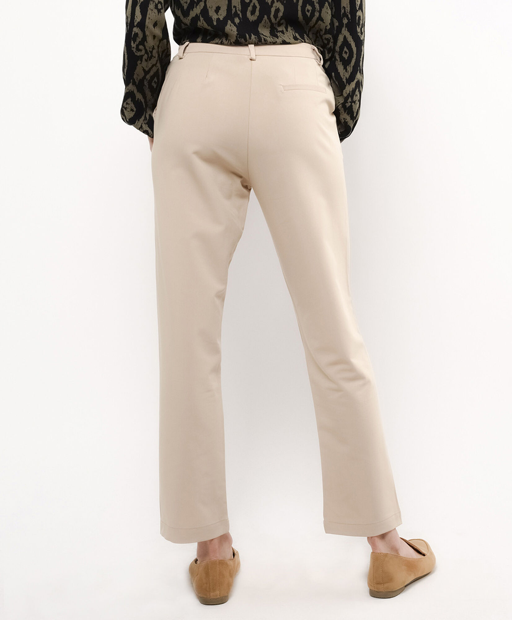 Pantalón mujer beige Pantalón mujer beige