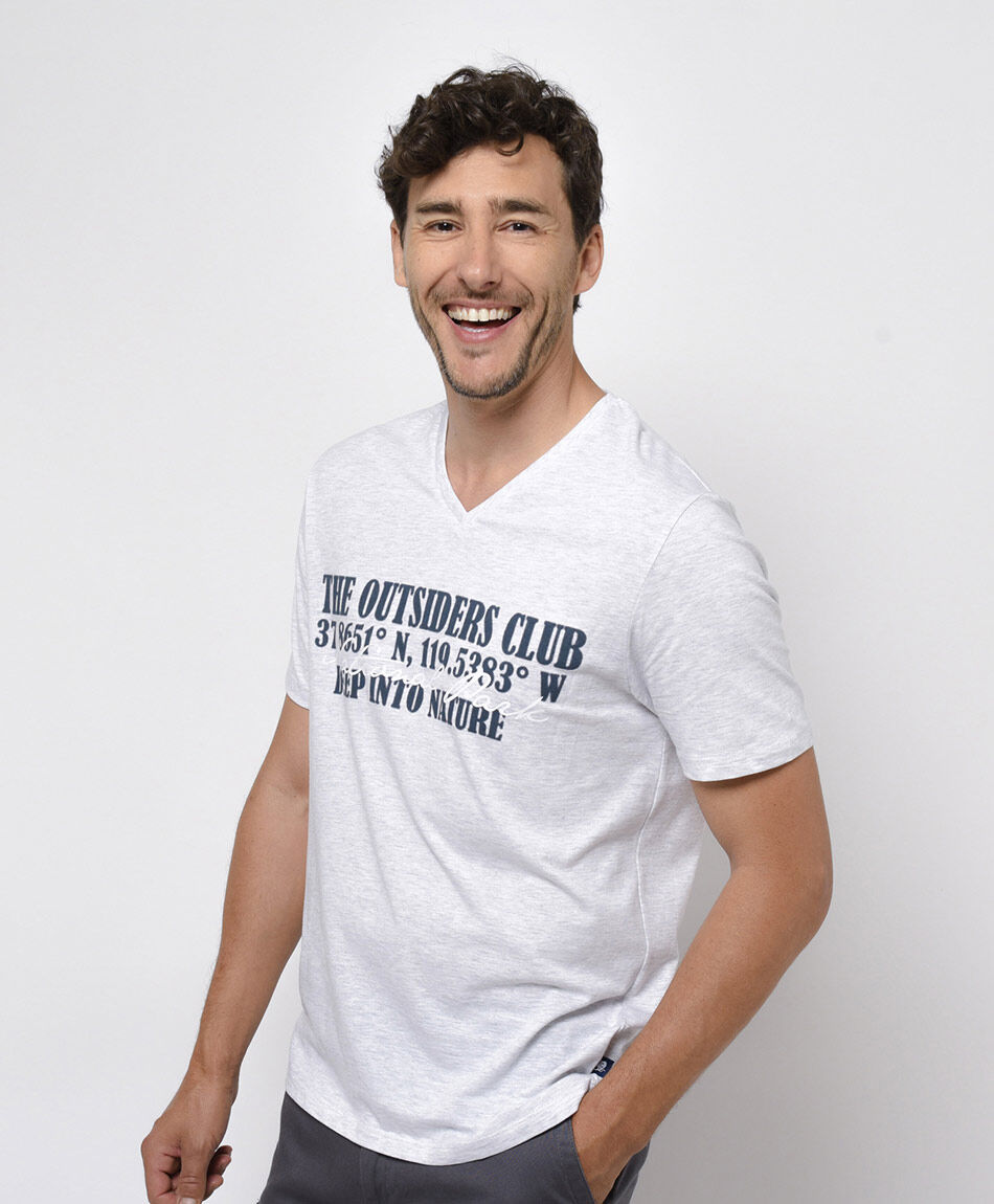 Polera hombre outsiders