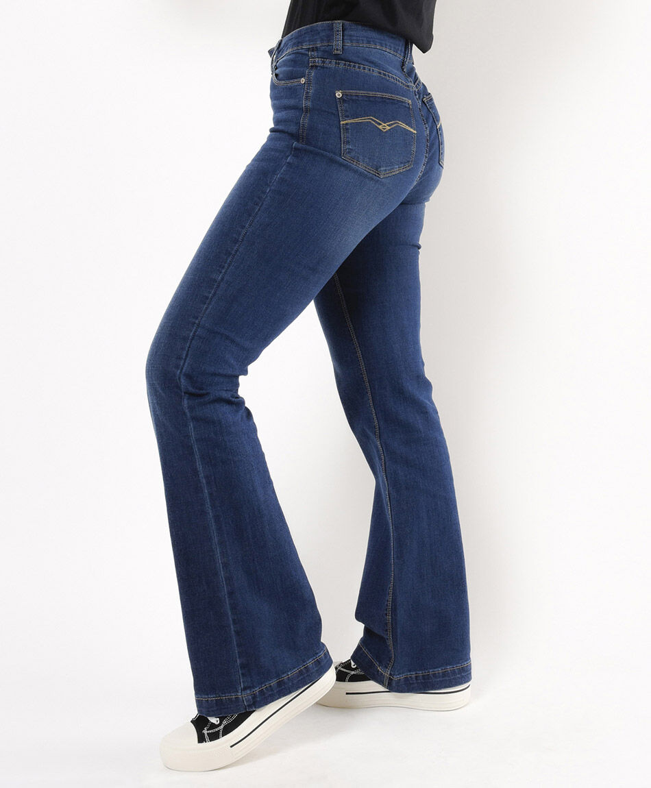 Jeans mujer cl&aacute;sicos flare