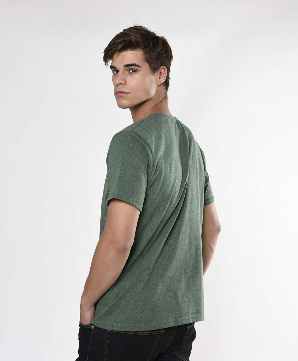 Polera hombre estampada texto