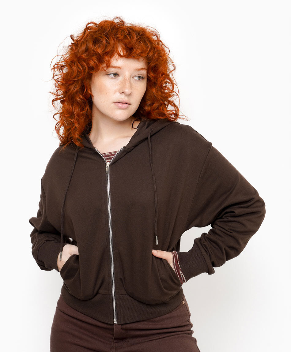 Poler&oacute;n mujer caf&eacute;