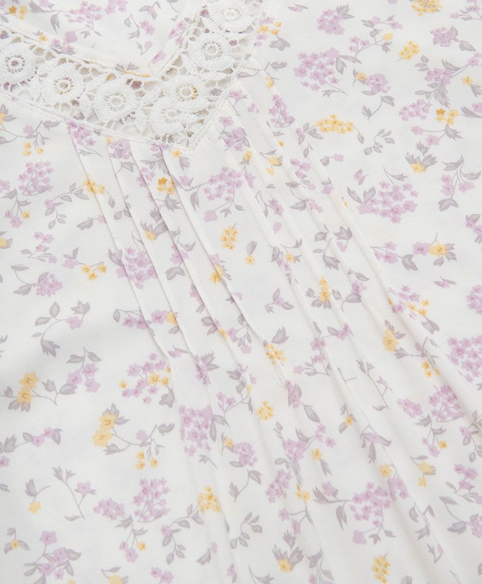Camisa de dormir mujer floreada rosada