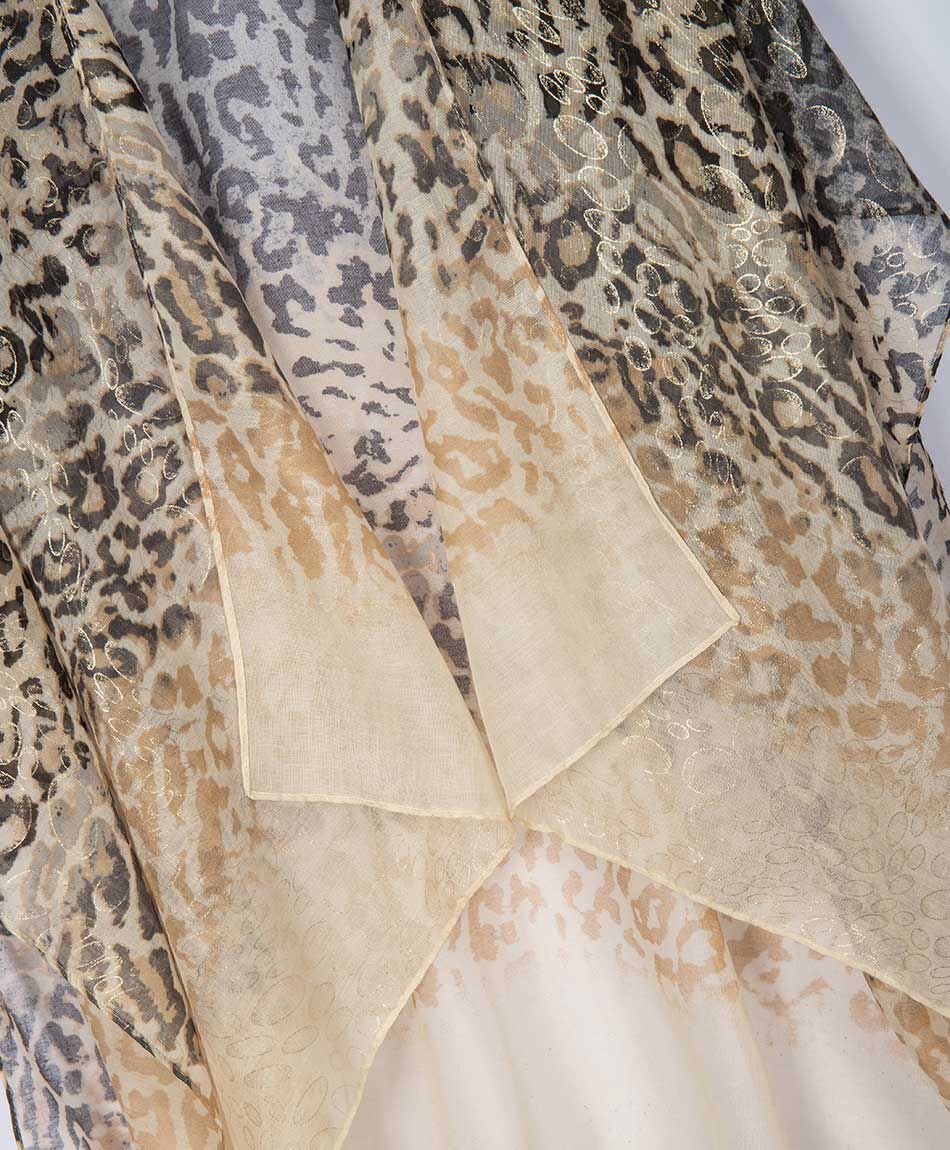 Pareo mujer animal print