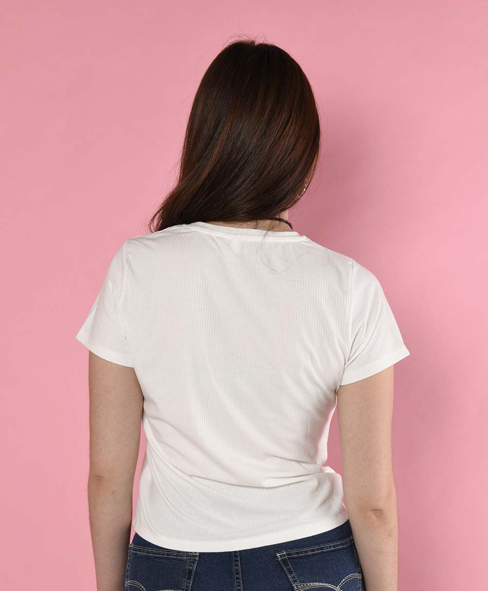 Polera manga corta cuello redondo