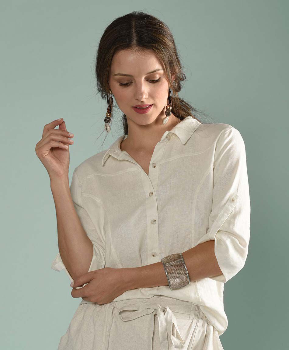 Blusa lino entallada