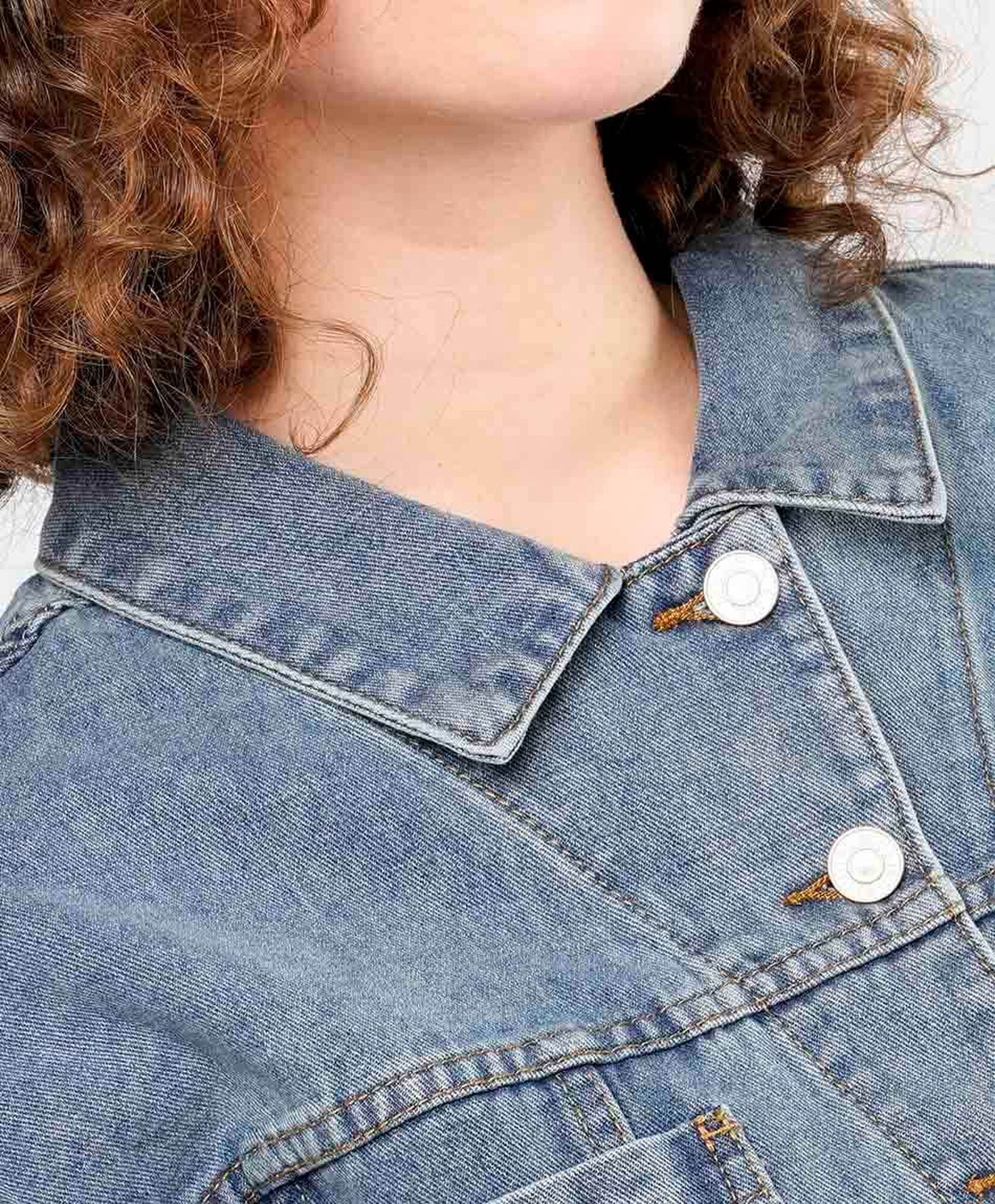 Chaqueta mujer denim estampado Chaqueta mujer denim estampado