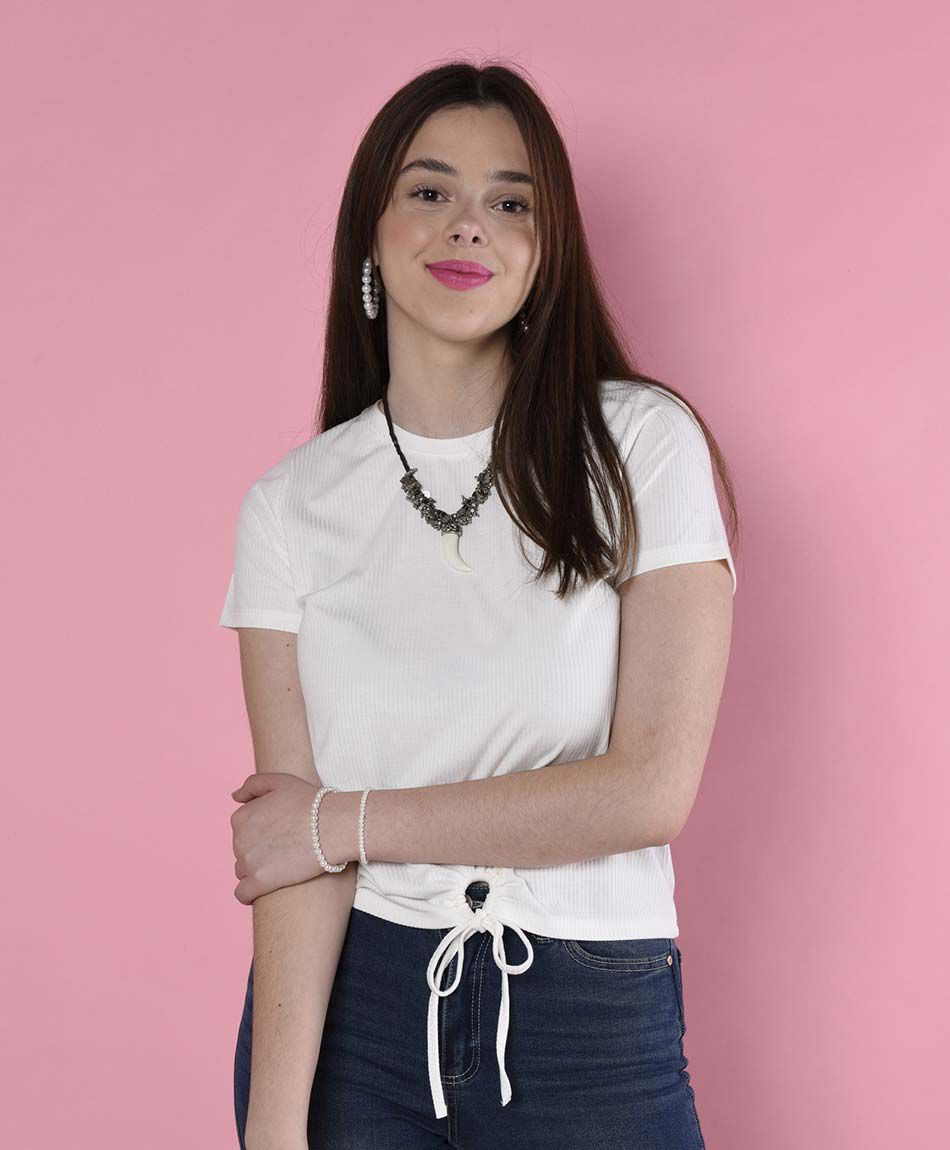 Polera manga corta cuello redondo