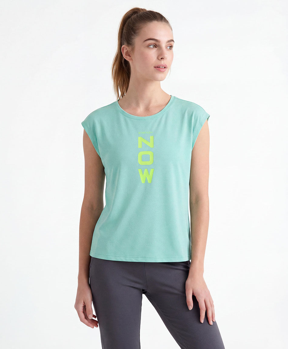 Polera deportiva mujer now sin mangas
