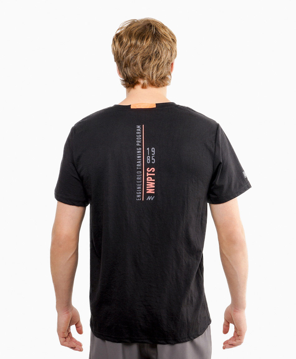 Polera deportiva hombre doble estampado