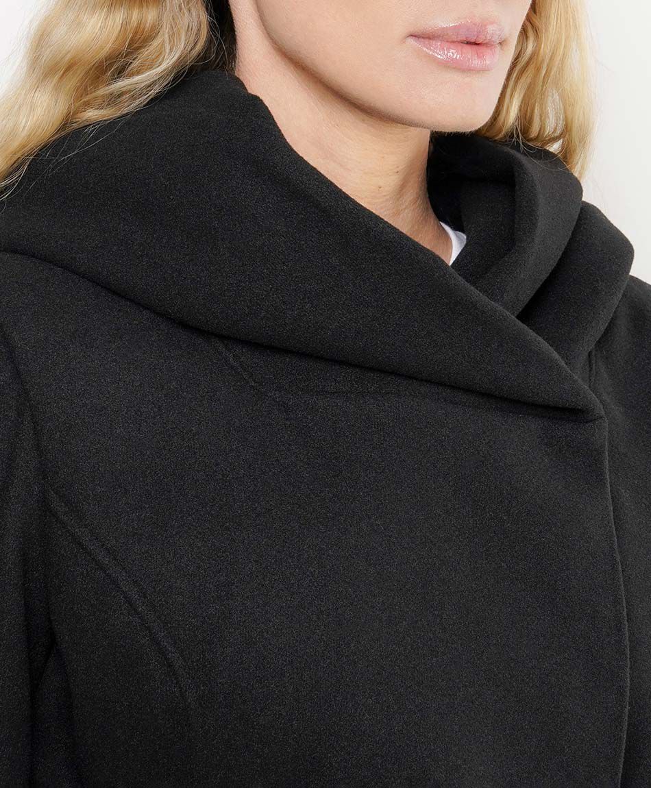 Abrigo mujer capa