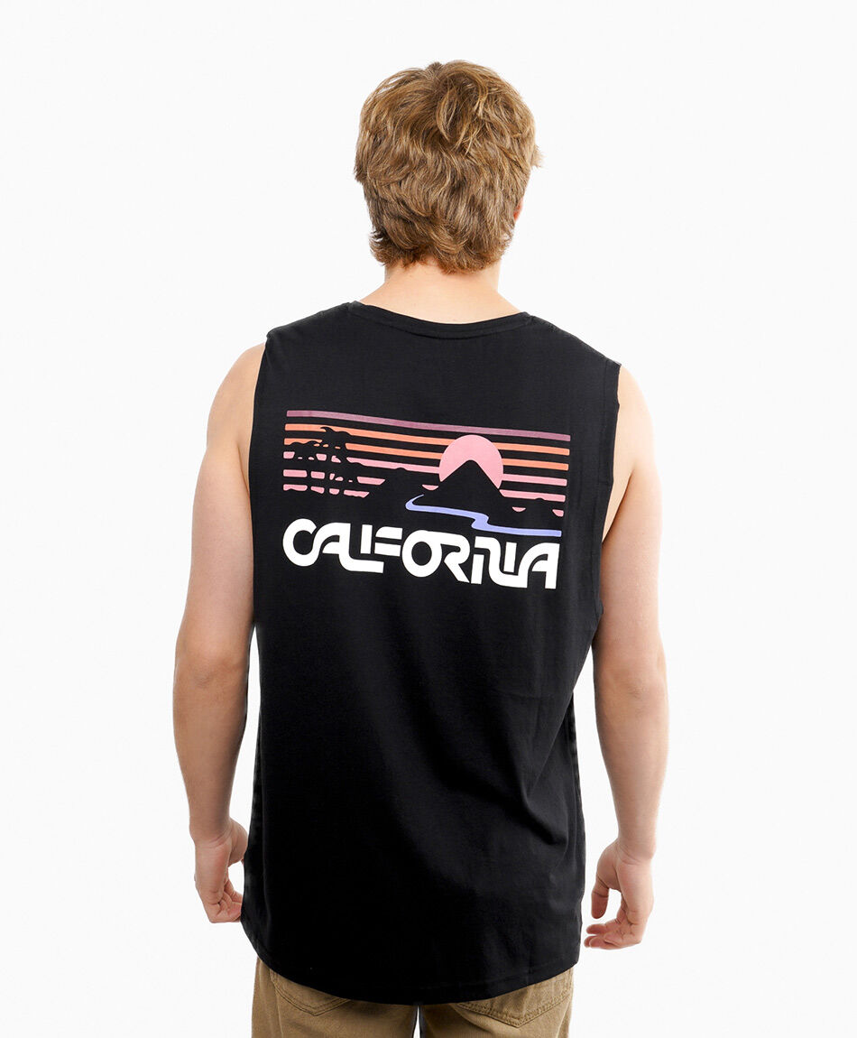 Polera hombre doble estampado california