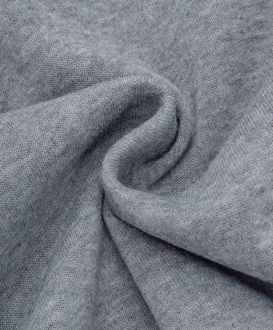 Poler&oacute;n deportivo hombre black and grey