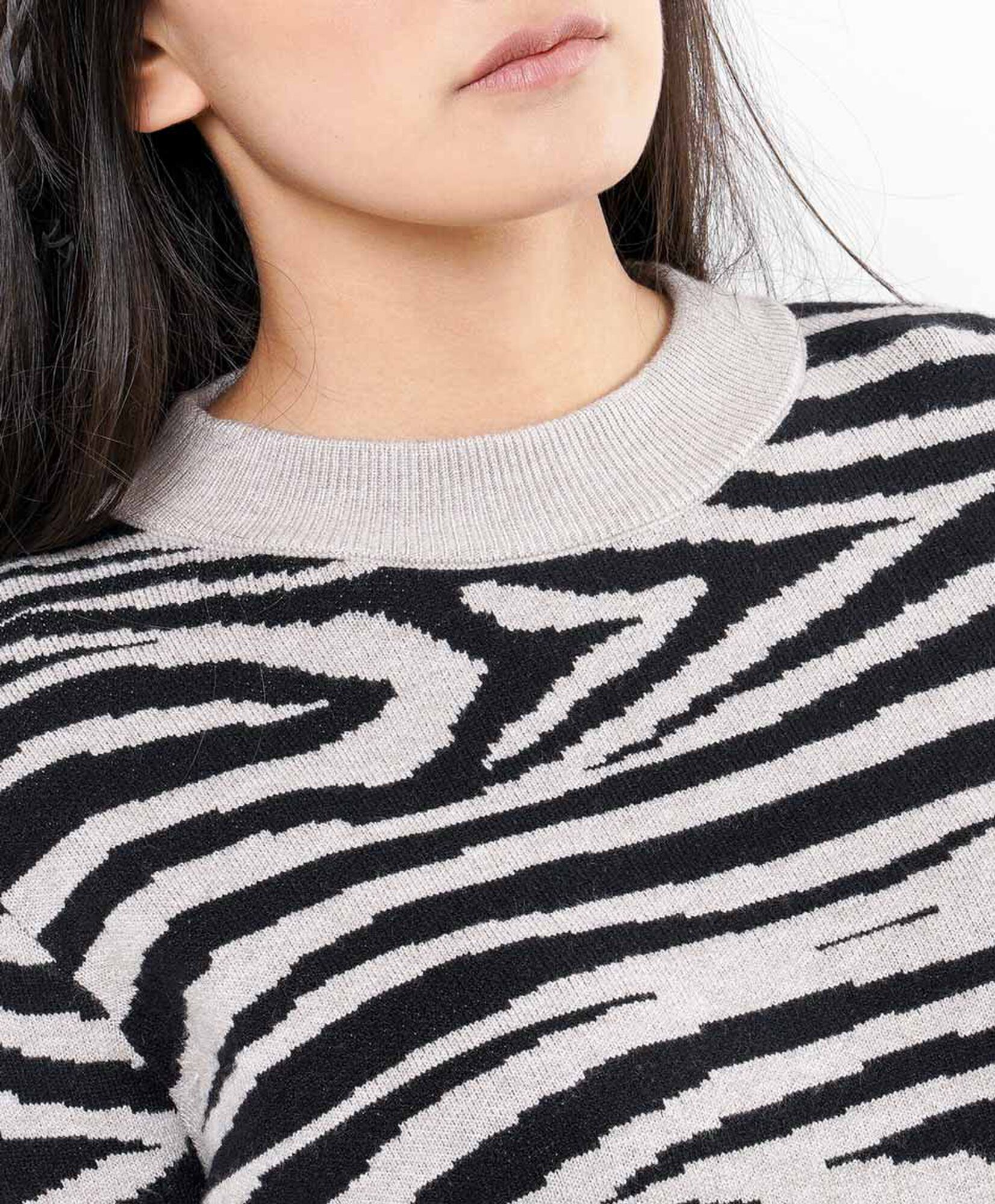 Sweater mujer animal print cebra Sweater mujer animal print cebra