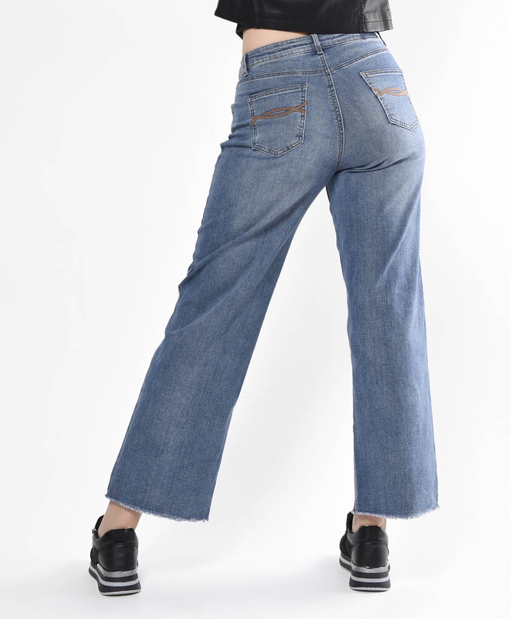 Jeans mujer desgastado flecos wide Jeans mujer desgastado flecos wide