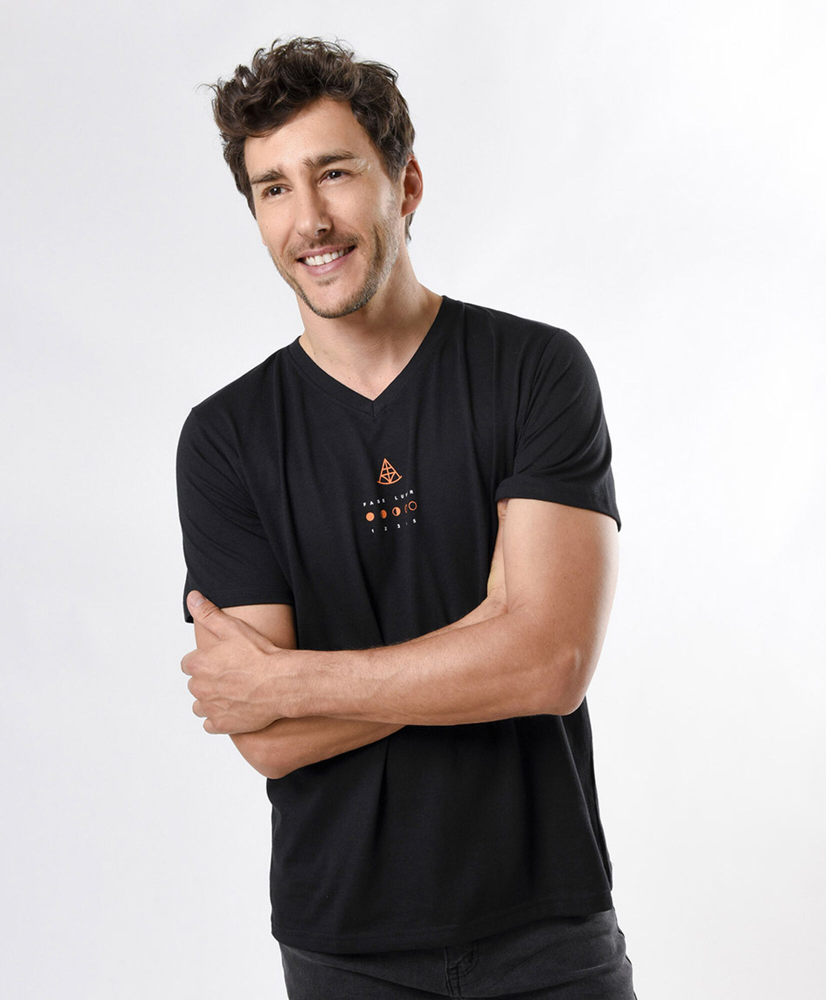 Polera hombre doble estampado fase lunar Polera hombre doble estampado fase lunar
