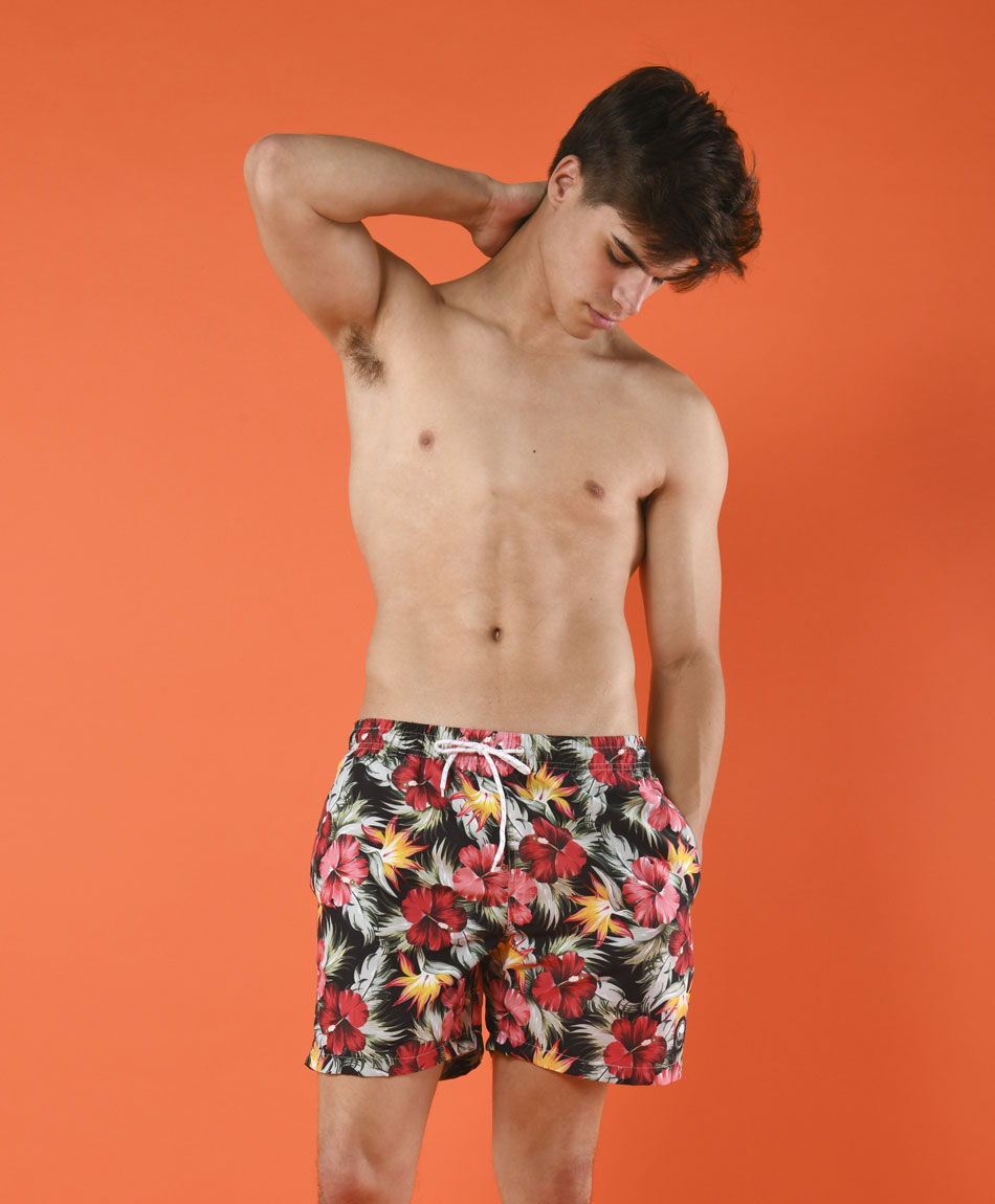 Traje de ba&ntilde;o floral